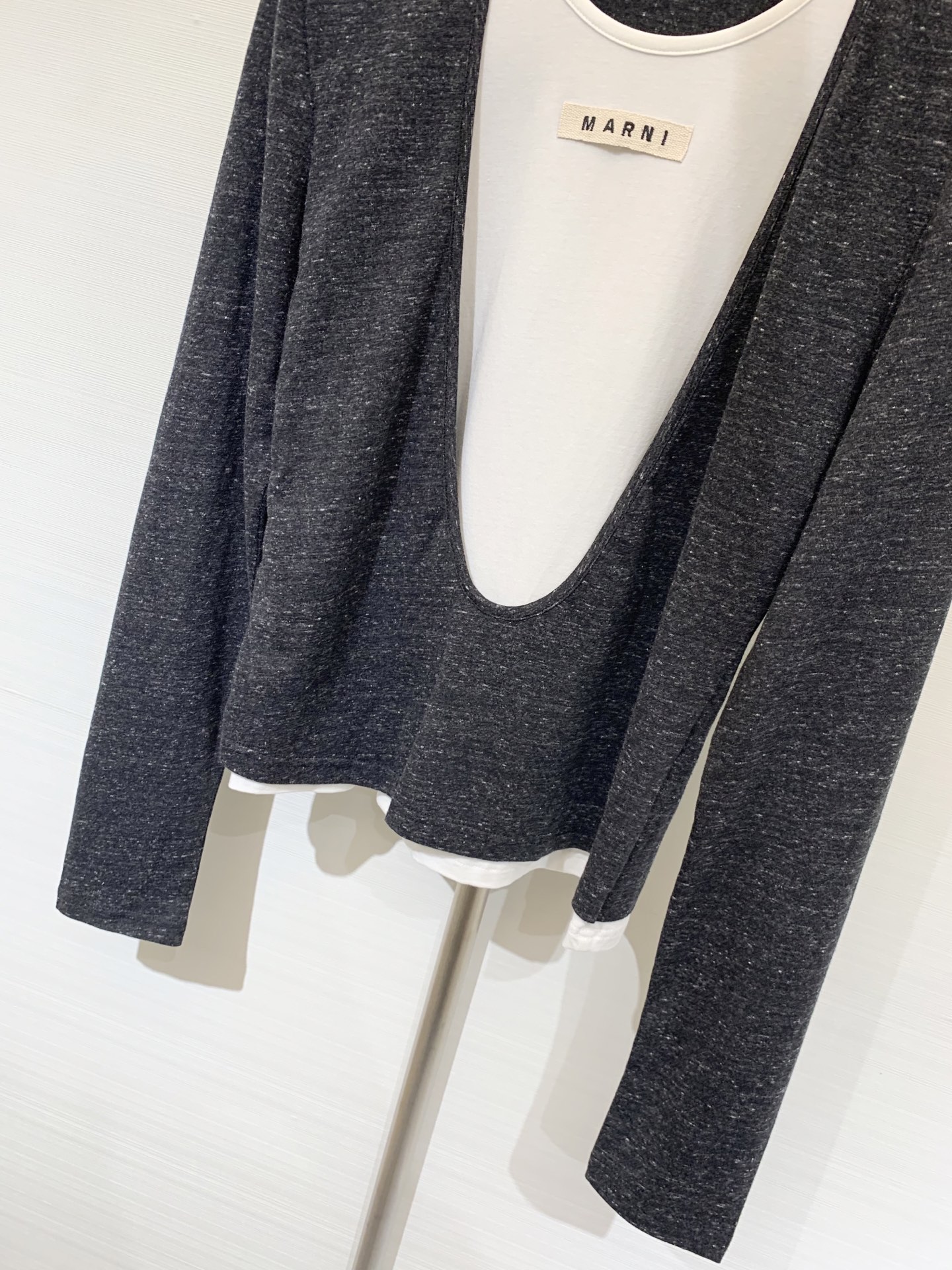 Marni 25秋冬新款 圆领拼接大领大U领短袖T恤 高级老钱风配色拼接 时髦风穿搭 假两件版型上身绝绝