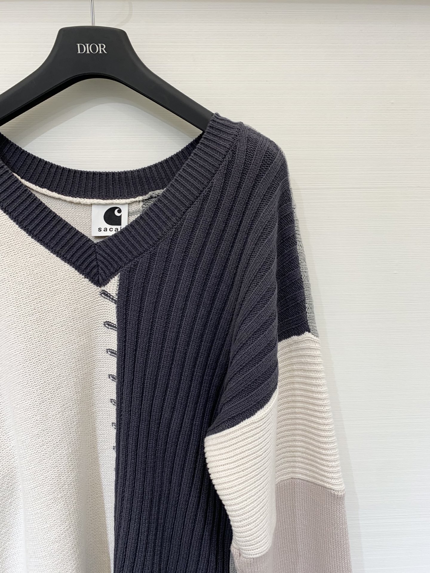 Sacai 25早秋新款 正反🉑穿拼接撞色针织羊毛长袖 多片撞色剪裁 超重工设计 时髦感超强 宽松大版型