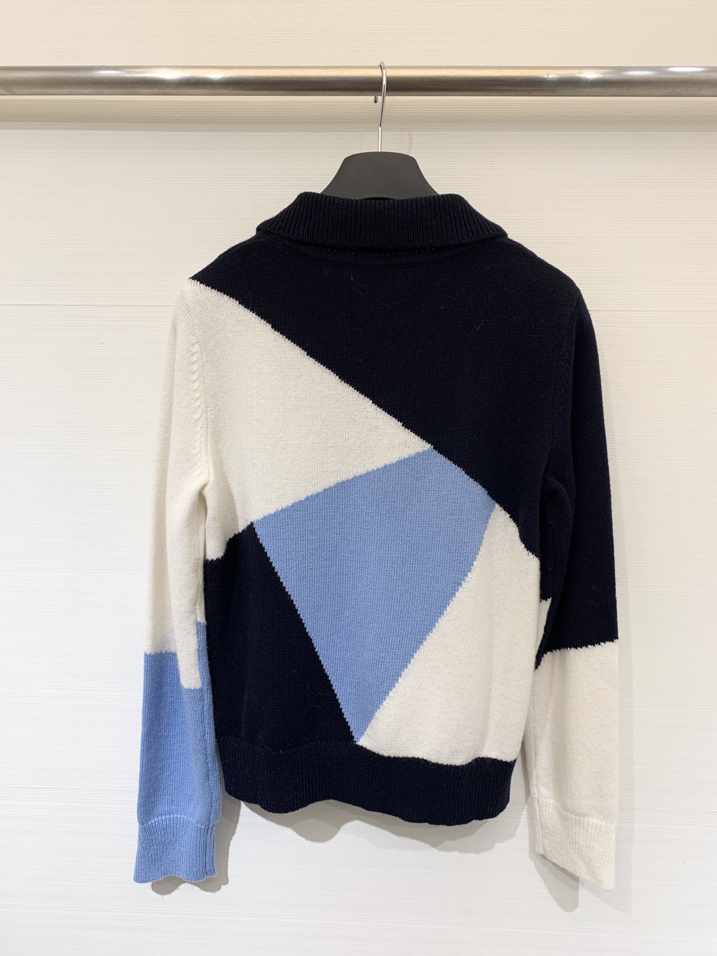 Sacai 25秋冬新款 撞色拼接半拉链针织长袖 多块拼接工艺 yb定制100%羊毛面料 亲肤舒适 两色