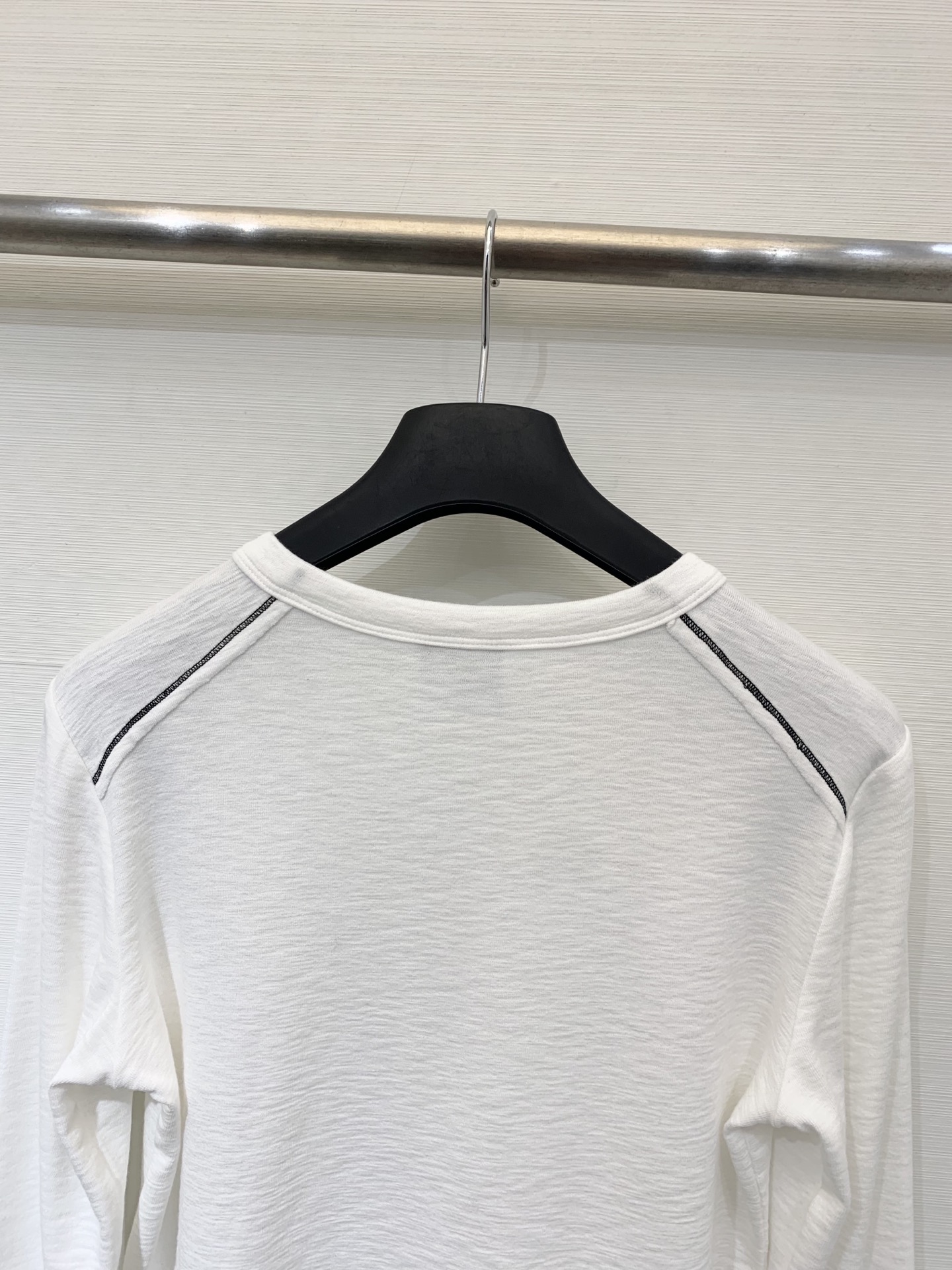 Courreges 25早秋新款 明线拼接半拉链长袖T恤 🉑当打底衫 早秋叠搭也很棒 经典简约单品 两色