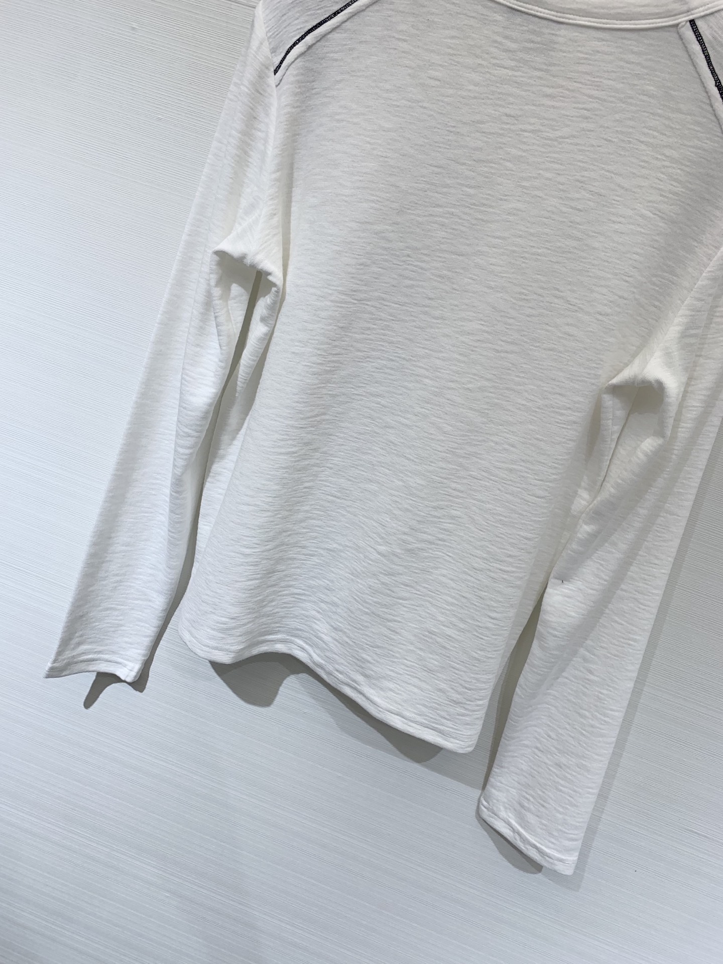 Courreges 25早秋新款 明线拼接半拉链长袖T恤 🉑当打底衫 早秋叠搭也很棒 经典简约单品 两色