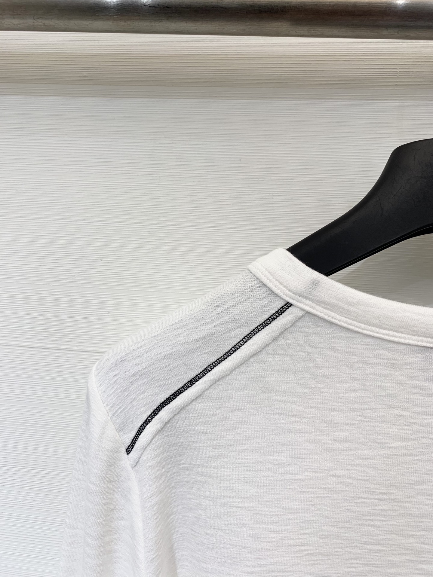 Courreges 25早秋新款 明线拼接半拉链长袖T恤 🉑当打底衫 早秋叠搭也很棒 经典简约单品 两色