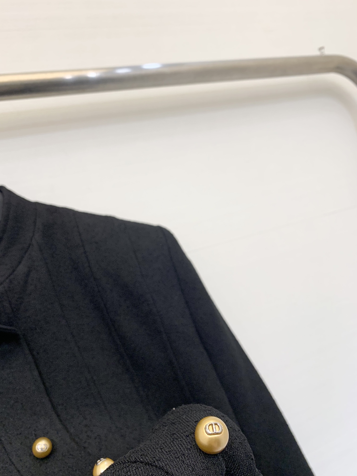 Dio* 25秋冬新款 立领长袖外套 荷叶边下摆设计 CD定制扣 羊毛混纺面料 码数SML