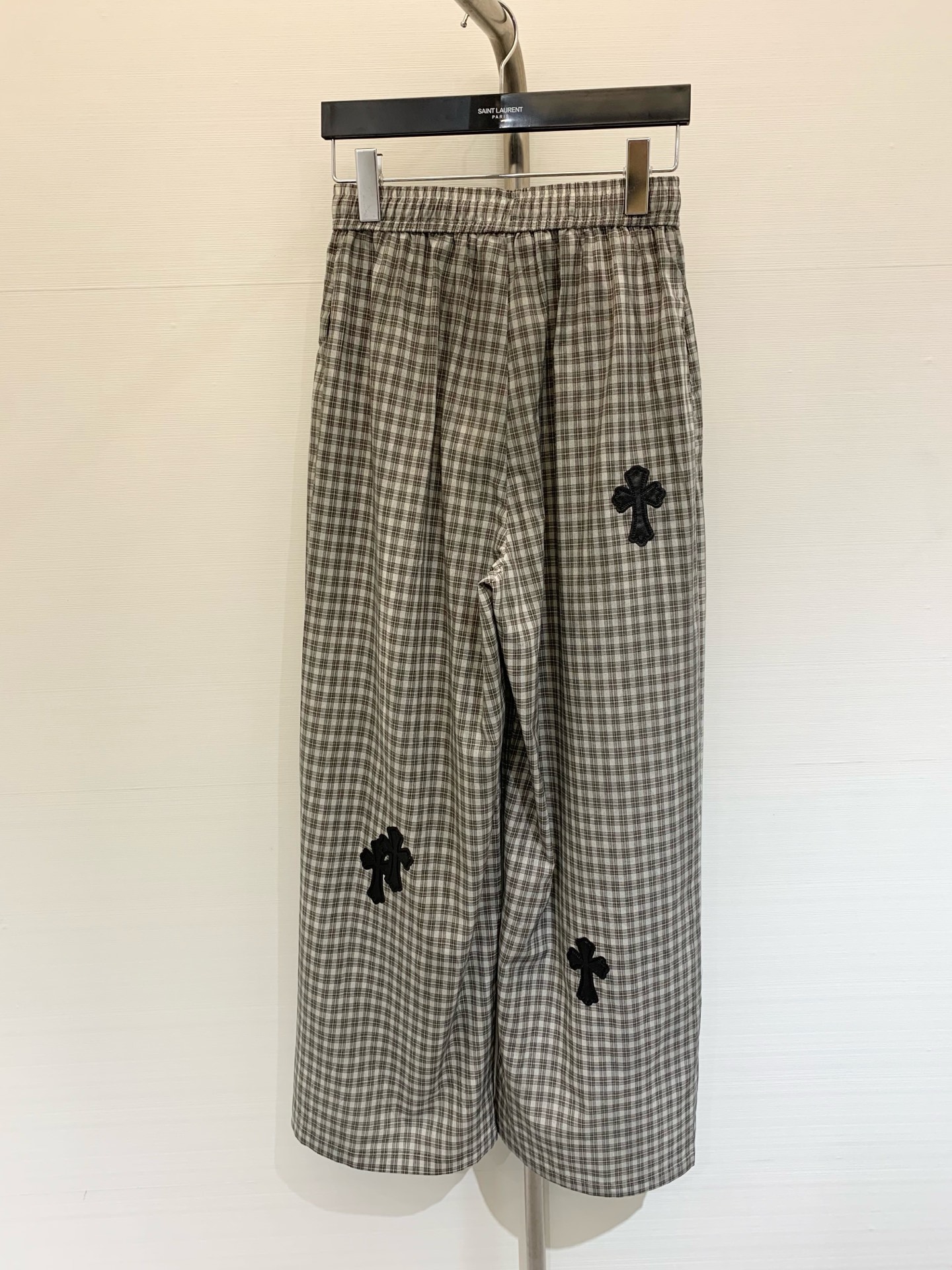 𝐂𝐇克罗心 𝟐𝟓𝐬𝐬 格子刺绣十字标休闲长裤 宽松直筒版型 男女同款𝐬𝐦𝐥