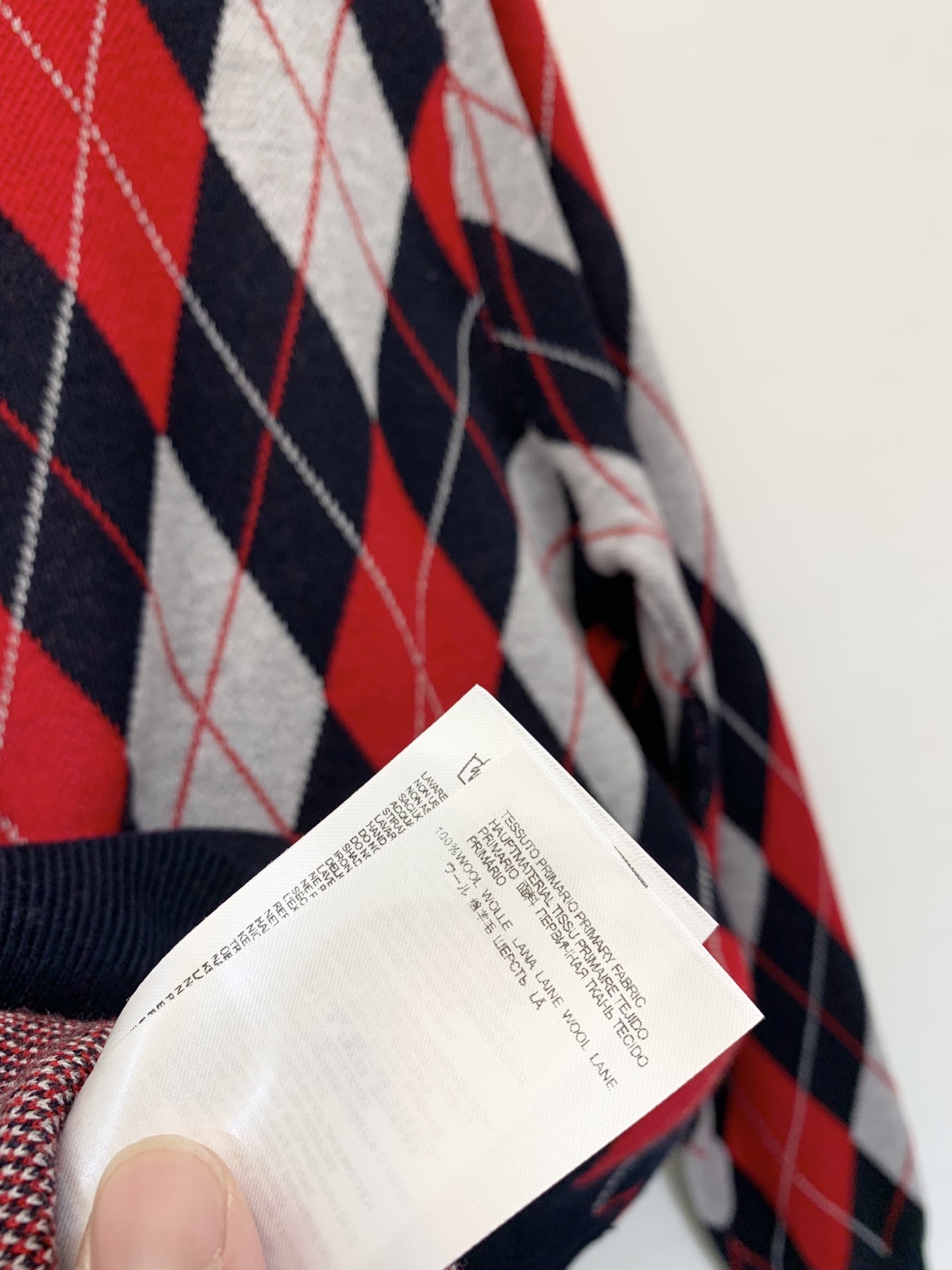 𝐕𝐢𝐯𝐢𝐞𝐧𝐧𝐞 𝐖𝐞𝐬𝐭𝐰𝐨𝐨𝐝🪐 25秋冬新款菱格中古色系针织开衫 100%羊毛 两色sml