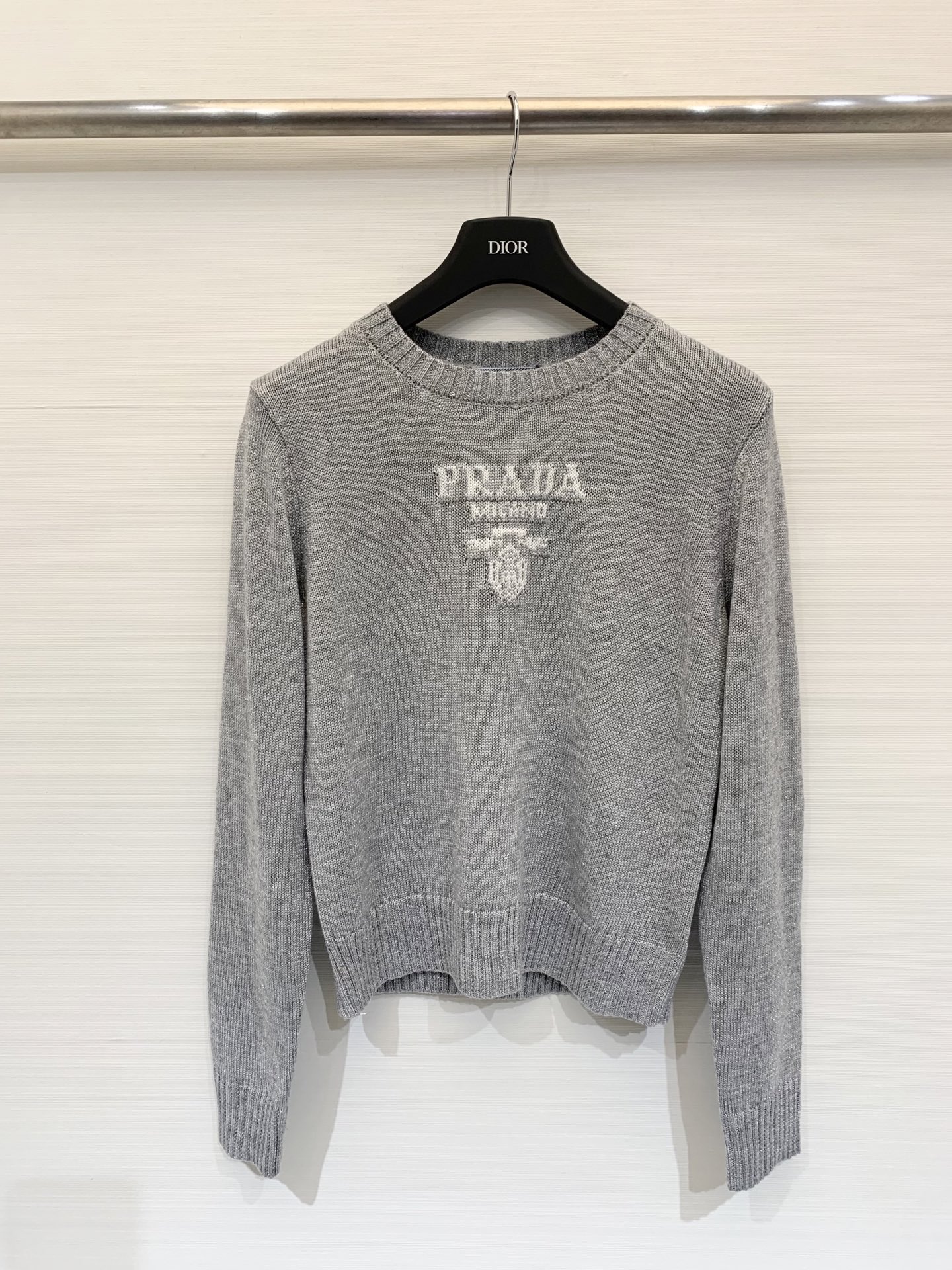 Prada 25秋冬新款 圆领提花LOGO针织长袖 100%羊毛 两色sml