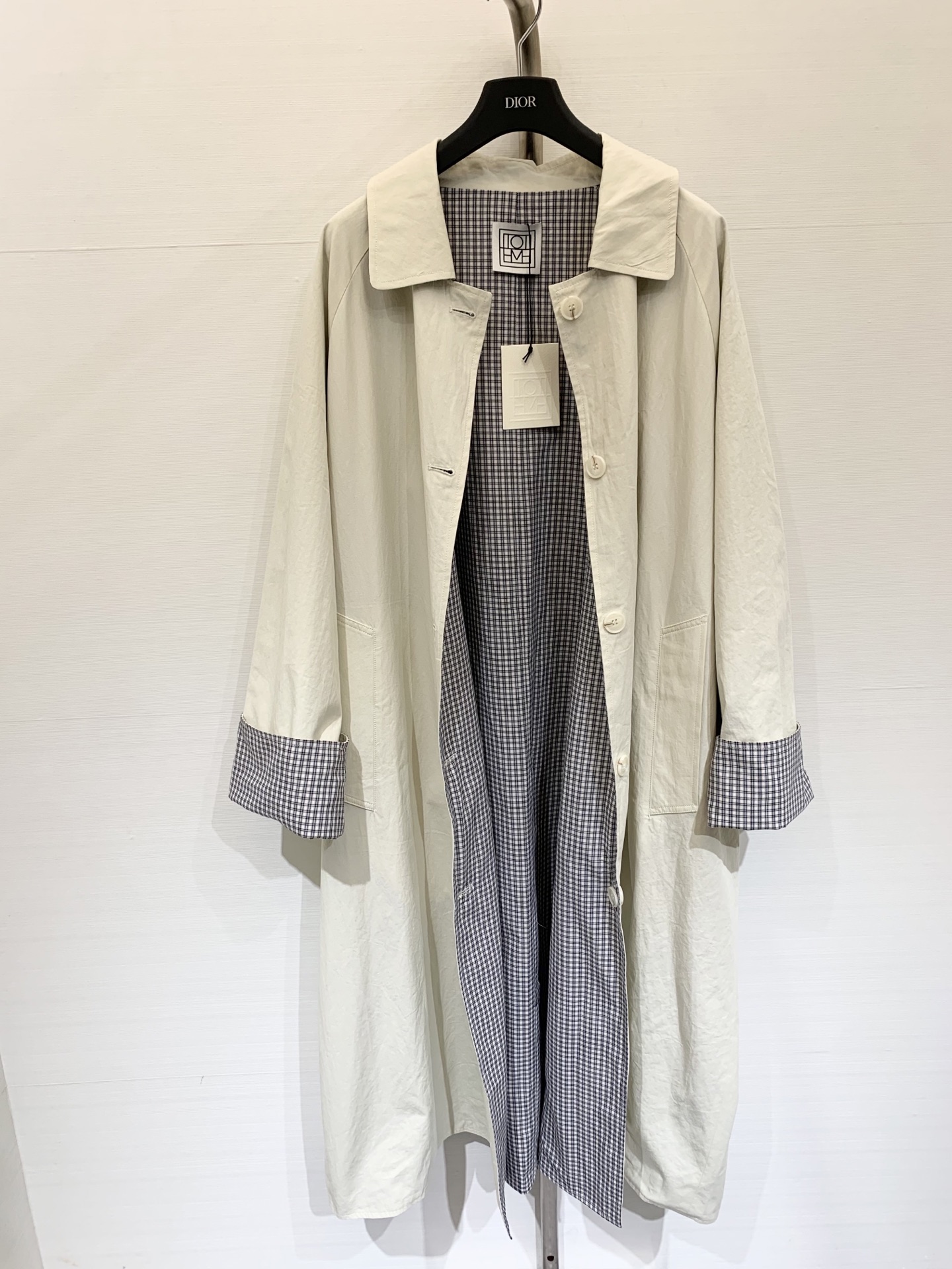 Toteme 25秋冬新款 复古简约斜纹格子双面穿风衣外套 正反面可穿 宽松直筒版型对身材包容性好 能营