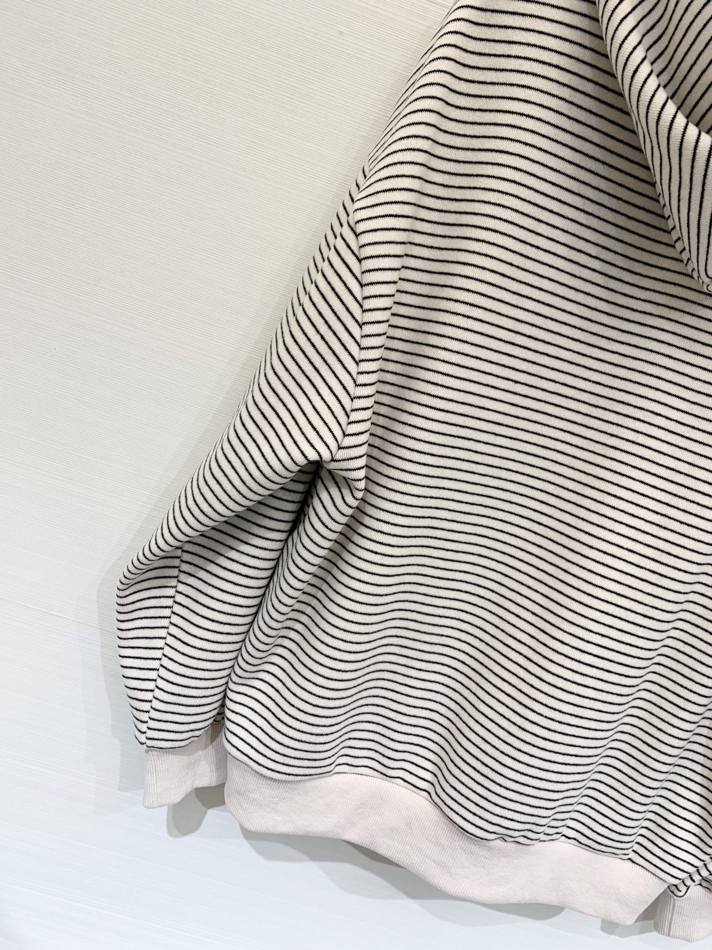 Acnestudios 25秋冬新款 半拉领连帽条纹针织卫衣 胸前经典笑脸☻点缀 万能基础款 两色sml