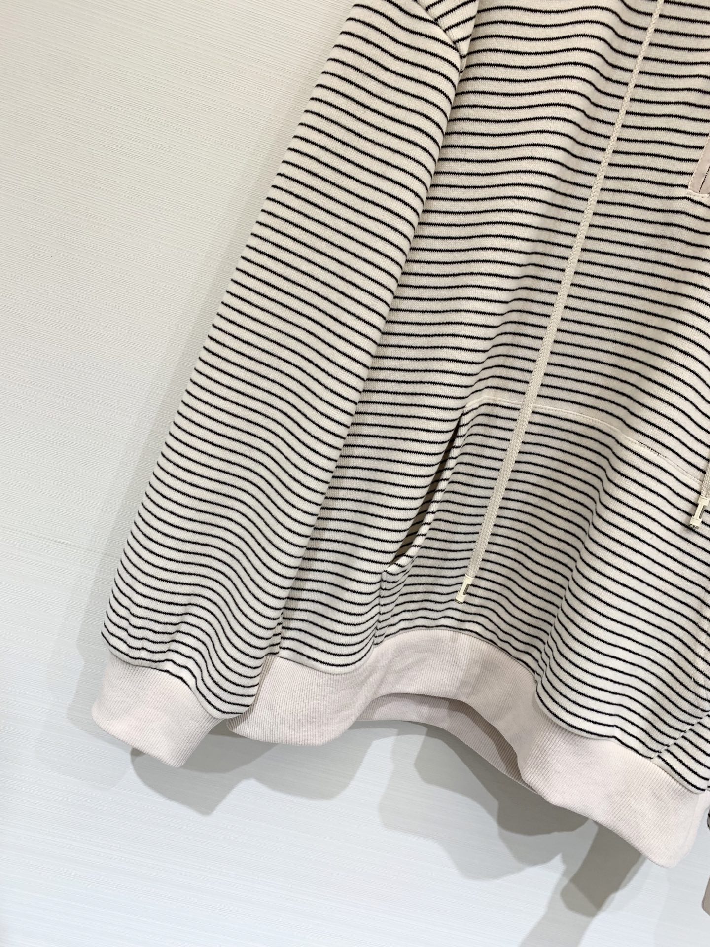 Acnestudios 25秋冬新款 半拉领连帽条纹针织卫衣 胸前经典笑脸☻点缀 万能基础款 两色sml