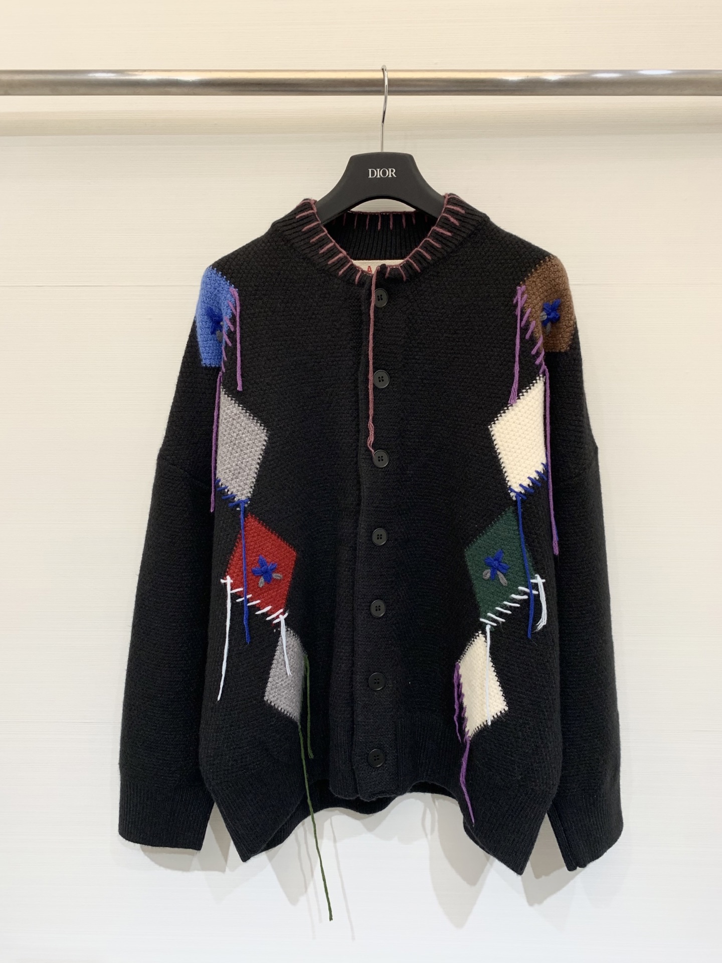 NO:504295,Marni 25 autumn and winter new style diamond fringed wool cardigan color diamond fringed stitched tassel design super personality two colors one size, marni, alexander wang19860909Marni 25秋冬新款 菱格流苏毛织开衫 彩色菱格明线缝制流苏设计 超有个性 两色均码,,marni,alexander wang,Women's clothing