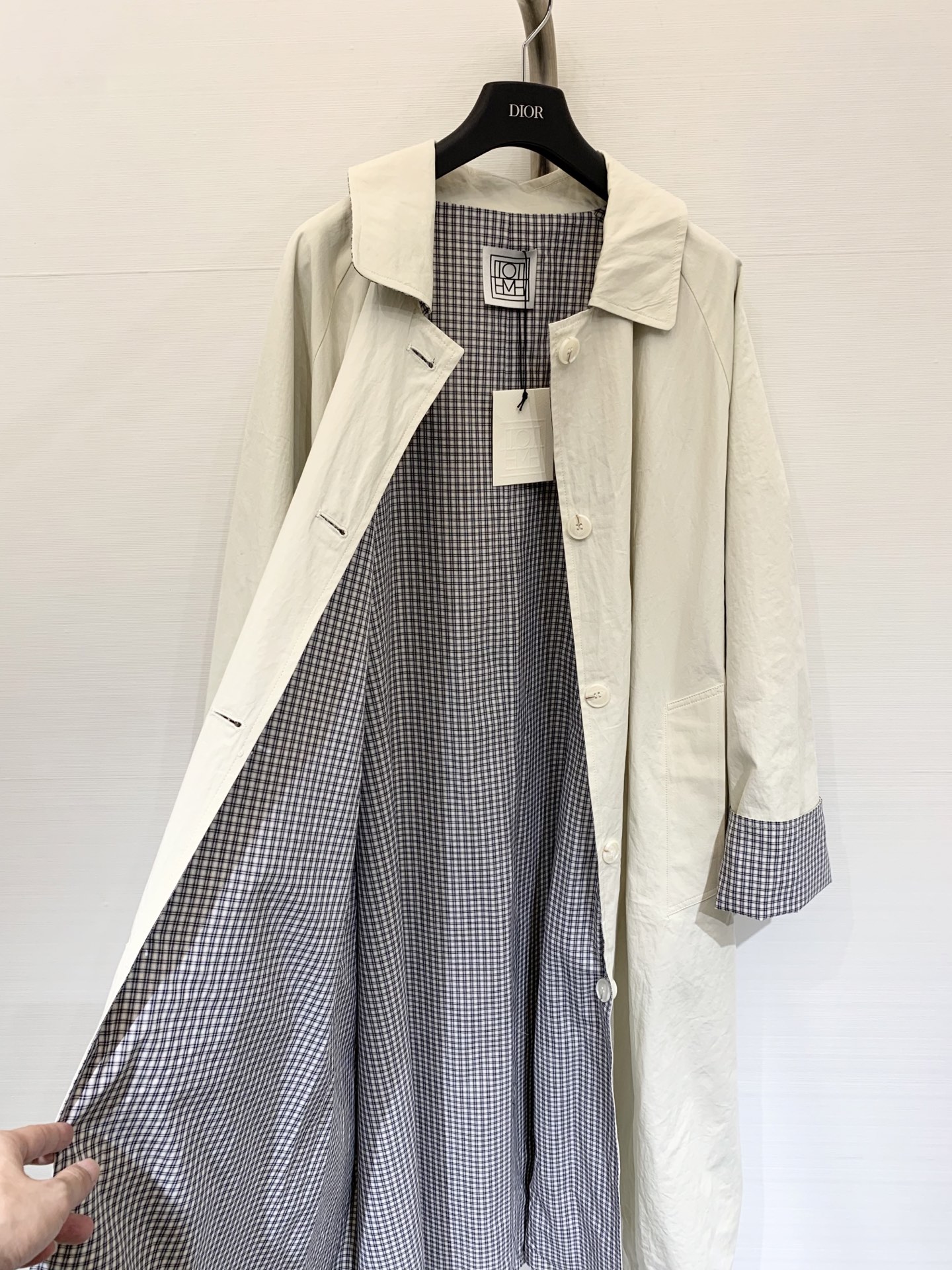 Toteme 25秋冬新款 复古简约斜纹格子双面穿风衣外套 正反面可穿 宽松直筒版型对身材包容性好 能营