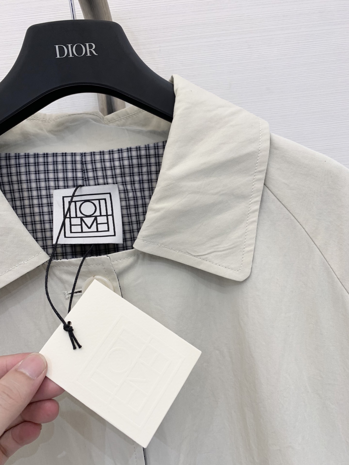 Toteme 25秋冬新款 复古简约斜纹格子双面穿风衣外套 正反面可穿 宽松直筒版型对身材包容性好 能营