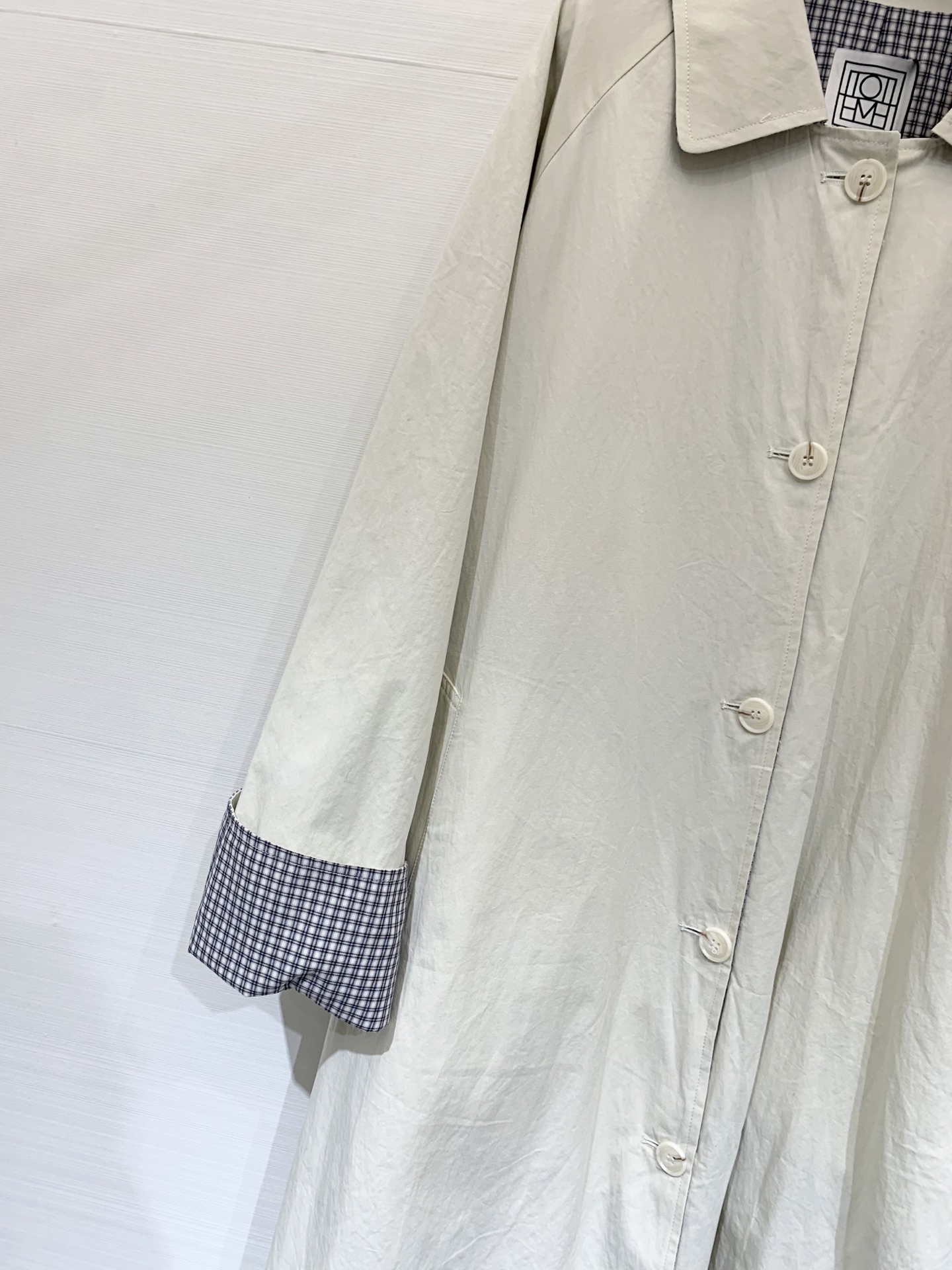 Toteme 25秋冬新款 复古简约斜纹格子双面穿风衣外套 正反面可穿 宽松直筒版型对身材包容性好 能营