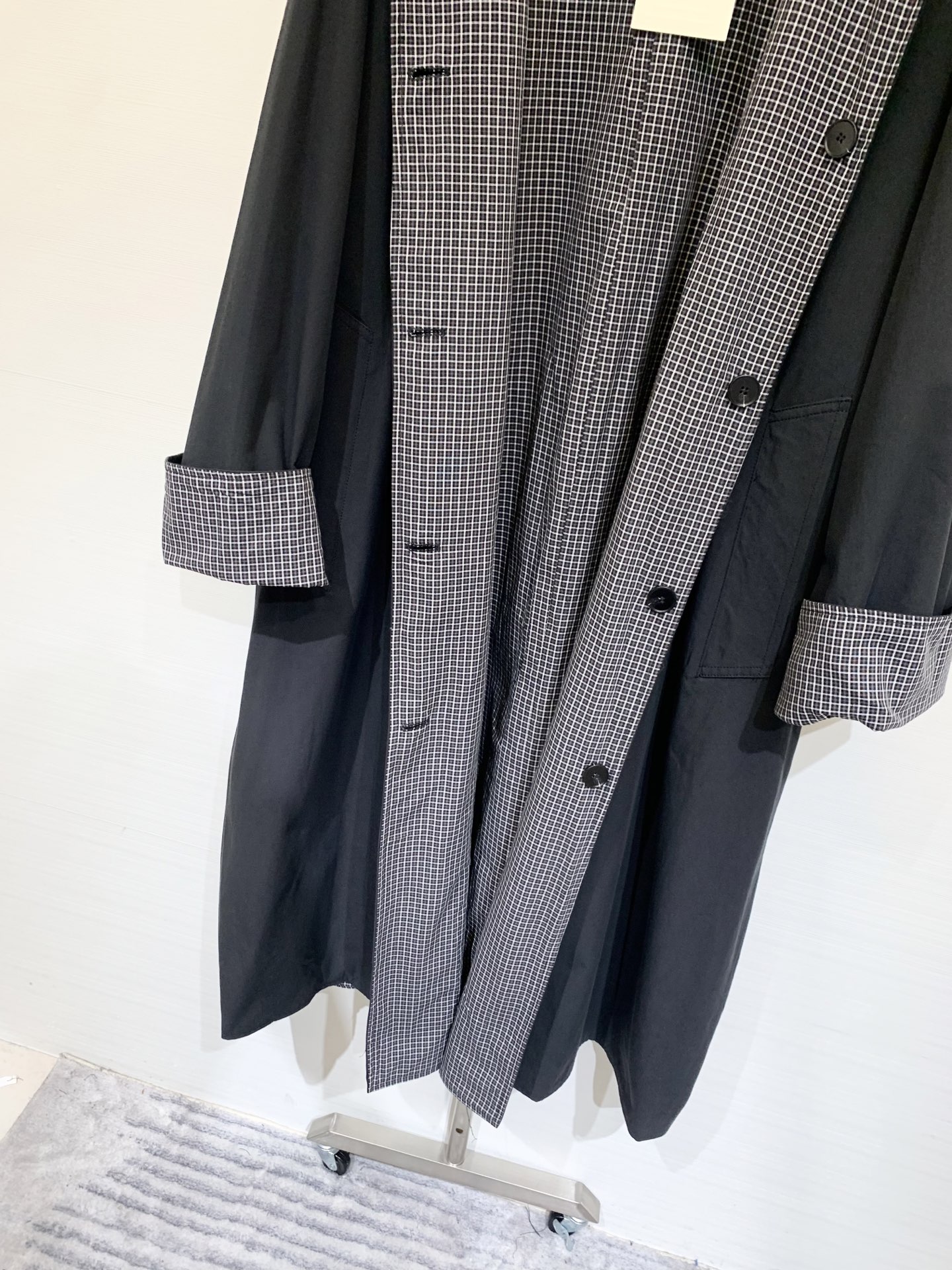 Toteme 25秋冬新款 复古简约斜纹格子双面穿风衣外套 正反面可穿 宽松直筒版型对身材包容性好 能营