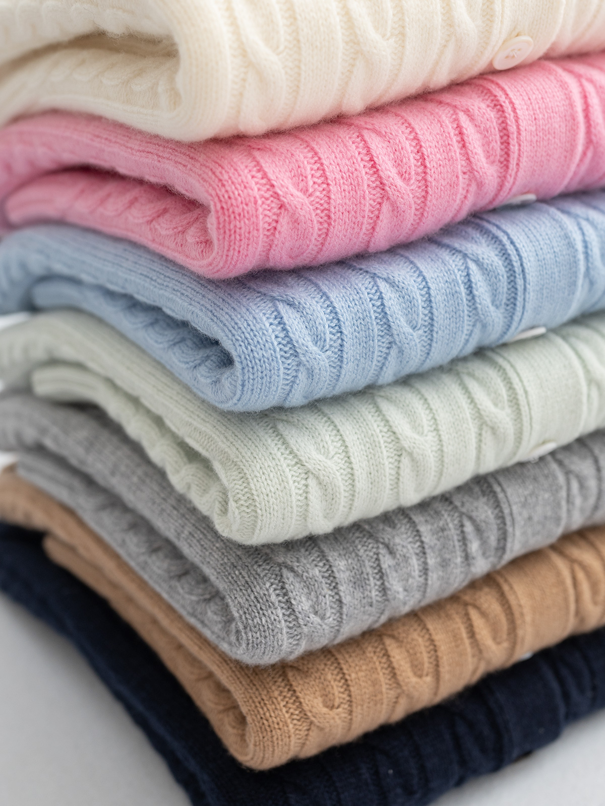 Ralp🆕hLauren Polo 经典款 紐花系列Polo领羊绒长袖开衫 羊绒材质！经典版型 25秋冬