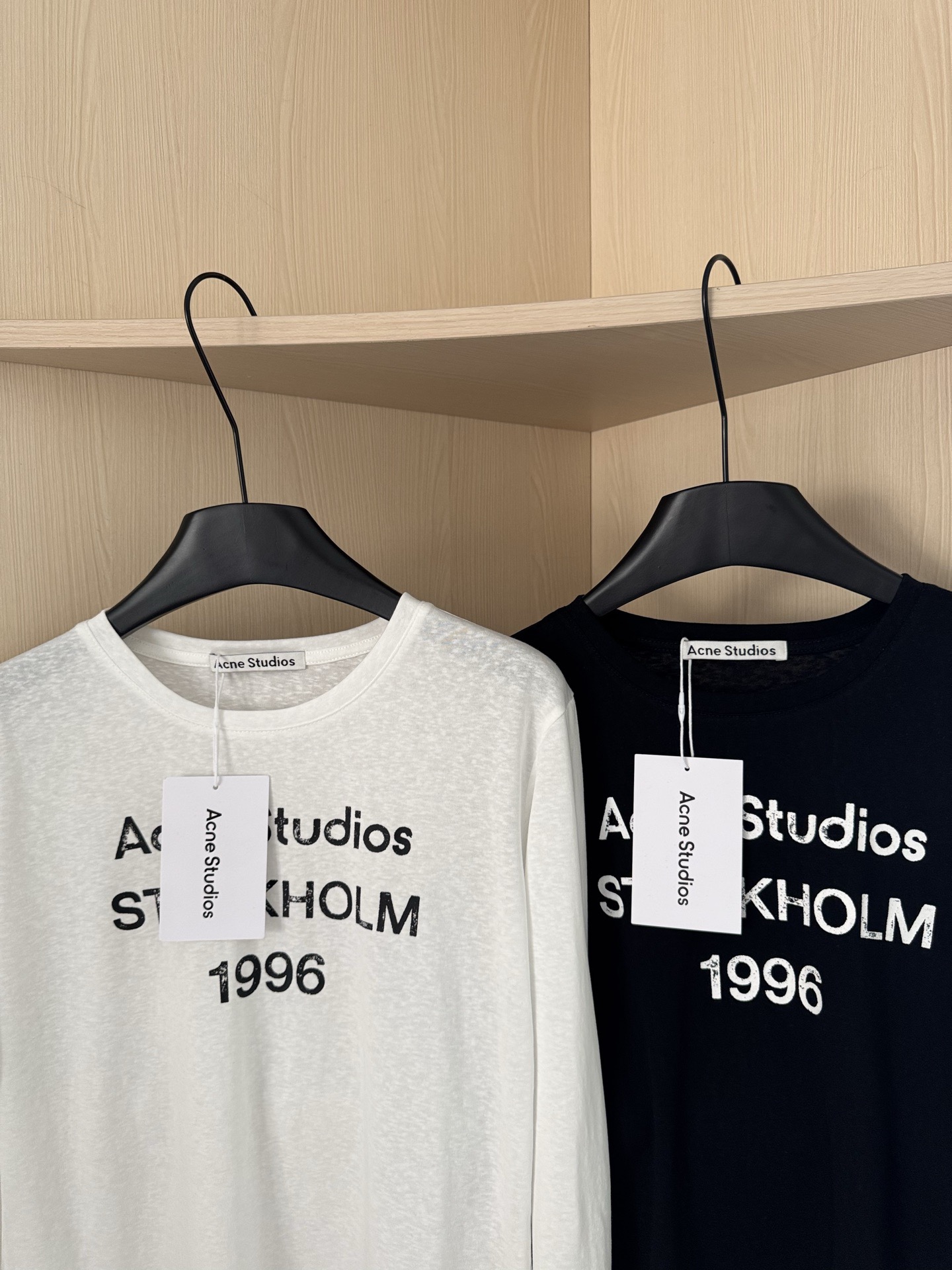 Acnestudios 25秋冬新款 经典字母印花竹节棉长袖T恤 字母数字印花 一秒get纸片人 适合日