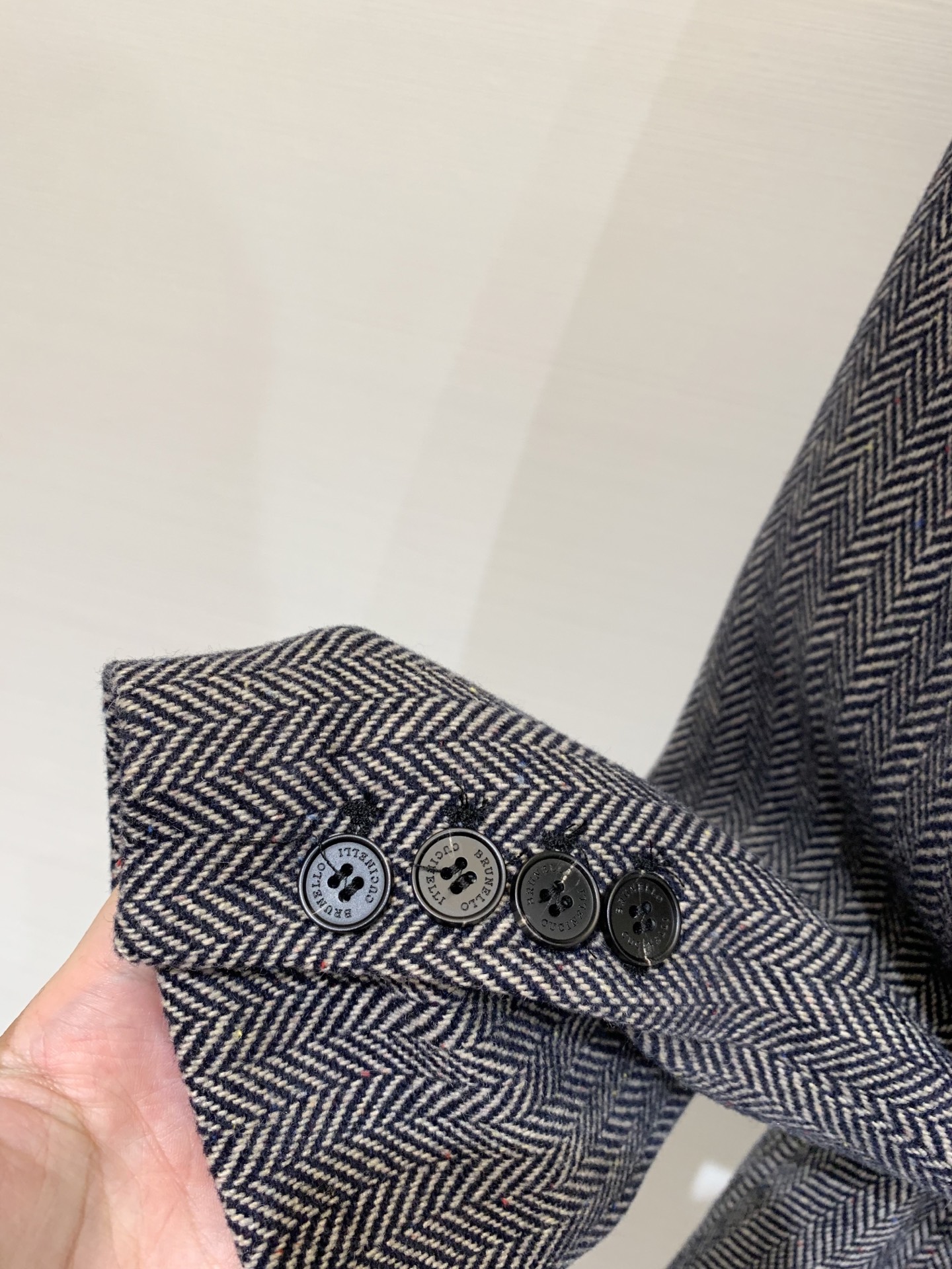 BC 2025FW秋冬新款 翻领收腰羊毛西服 非常高级的进口羊毛质地 颜色超正 上身非常飒爽 干净有品 