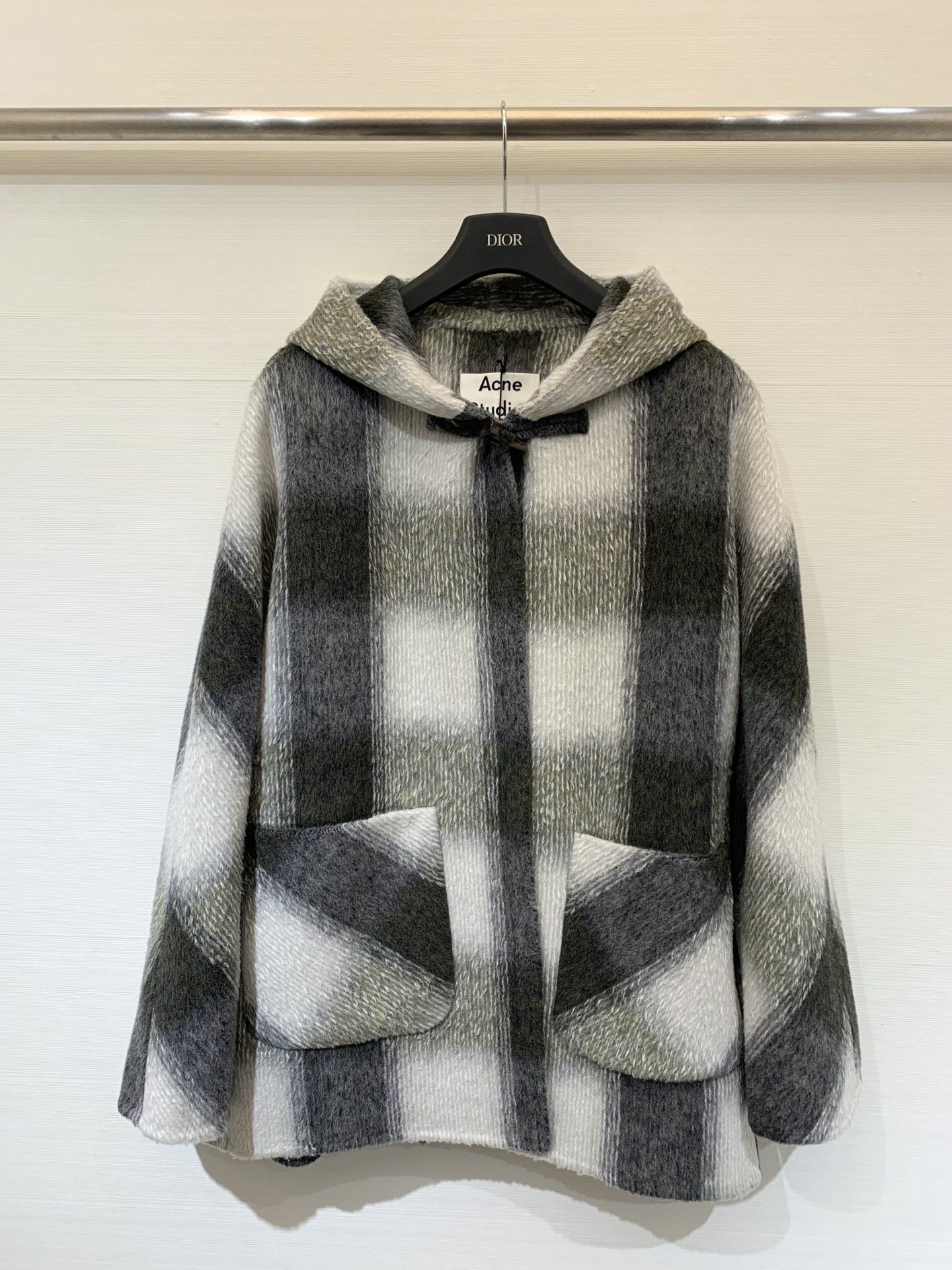 Acnestudios 2025早秋新款 一粒扣格纹连帽双面羊毛大衣 中长款的长度 yb定制羊毛桑蚕丝牦