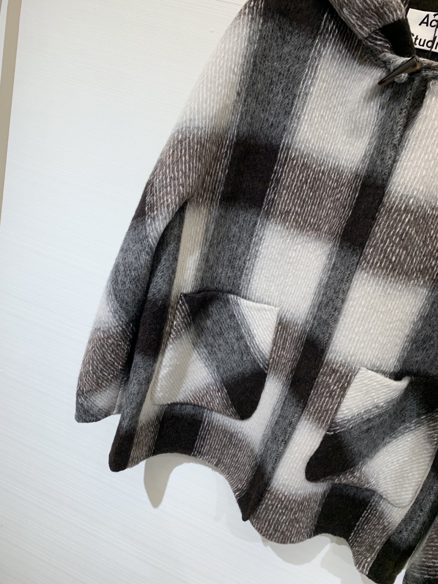 Acnestudios 2025早秋新款 一粒扣格纹连帽双面羊毛大衣 中长款的长度 yb定制羊毛桑蚕丝牦