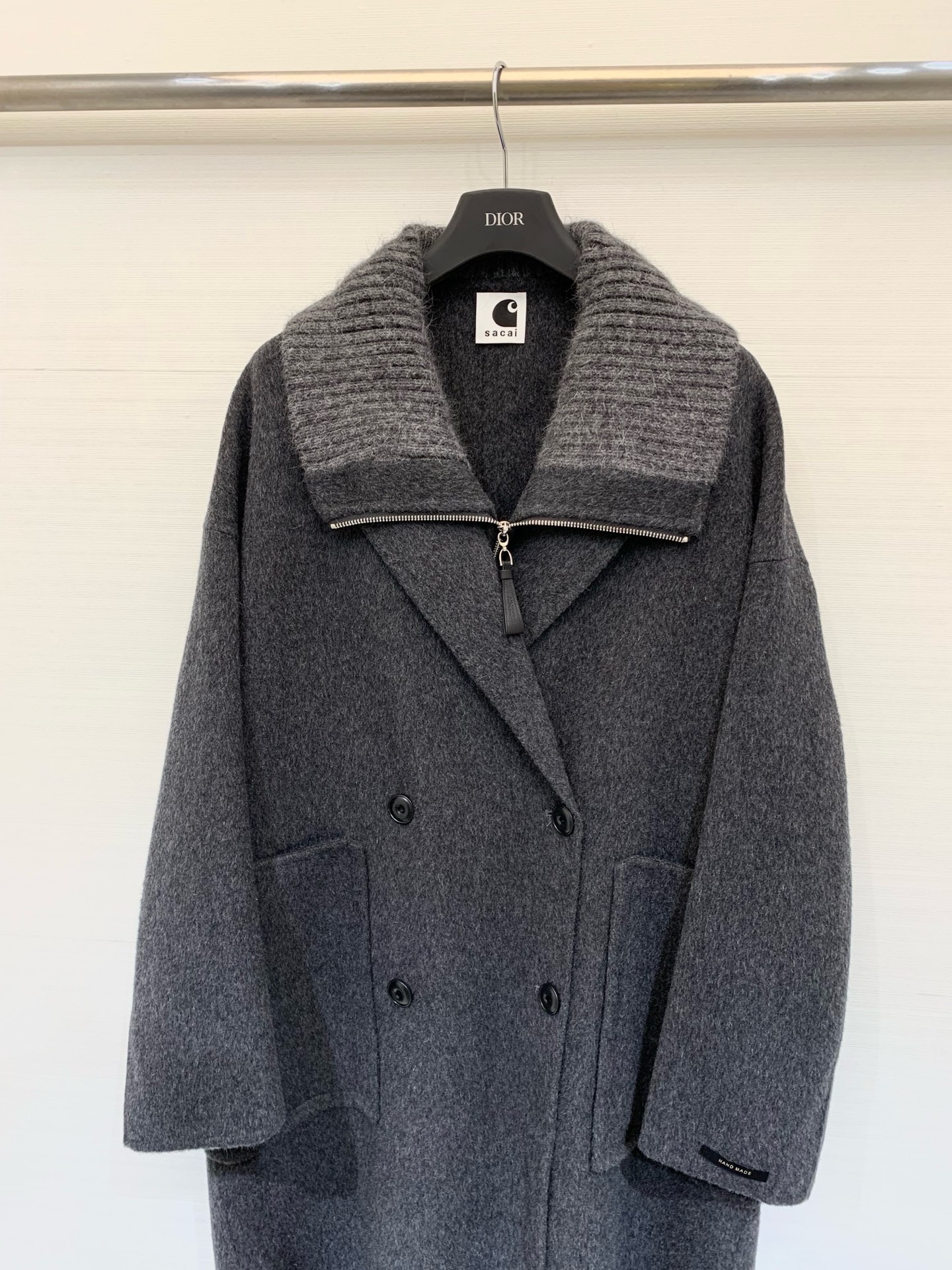 Sacai 25秋冬新品 两件套设计双面羊毛大衣 马甲➕双排扣大衣设计 休闲高级穿搭 经典H宽松版型 品