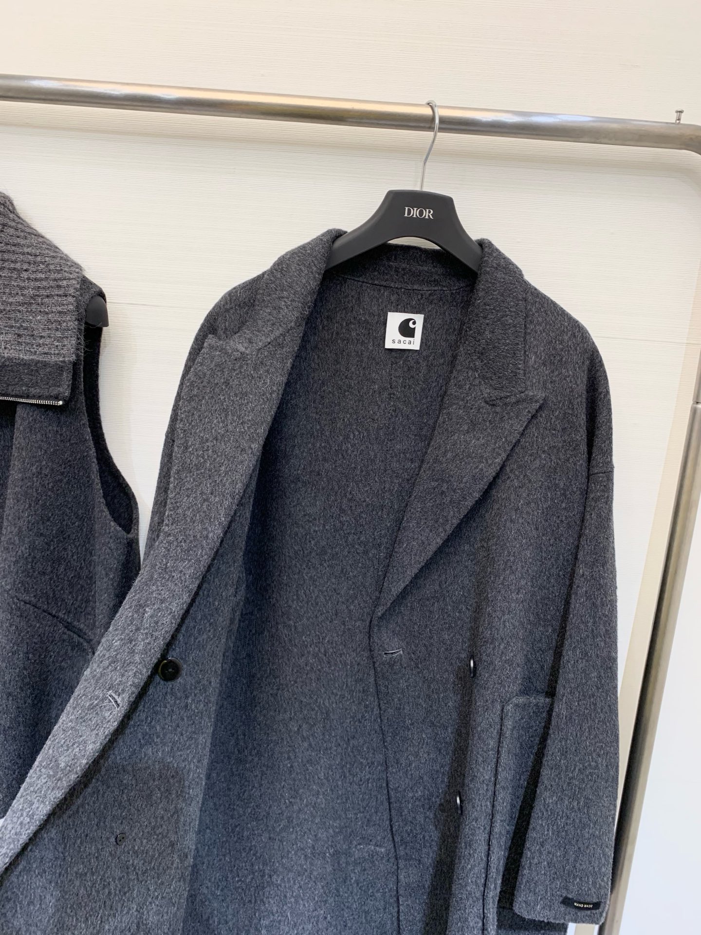 Sacai 25秋冬新品 两件套设计双面羊毛大衣 马甲➕双排扣大衣设计 休闲高级穿搭 经典H宽松版型 品