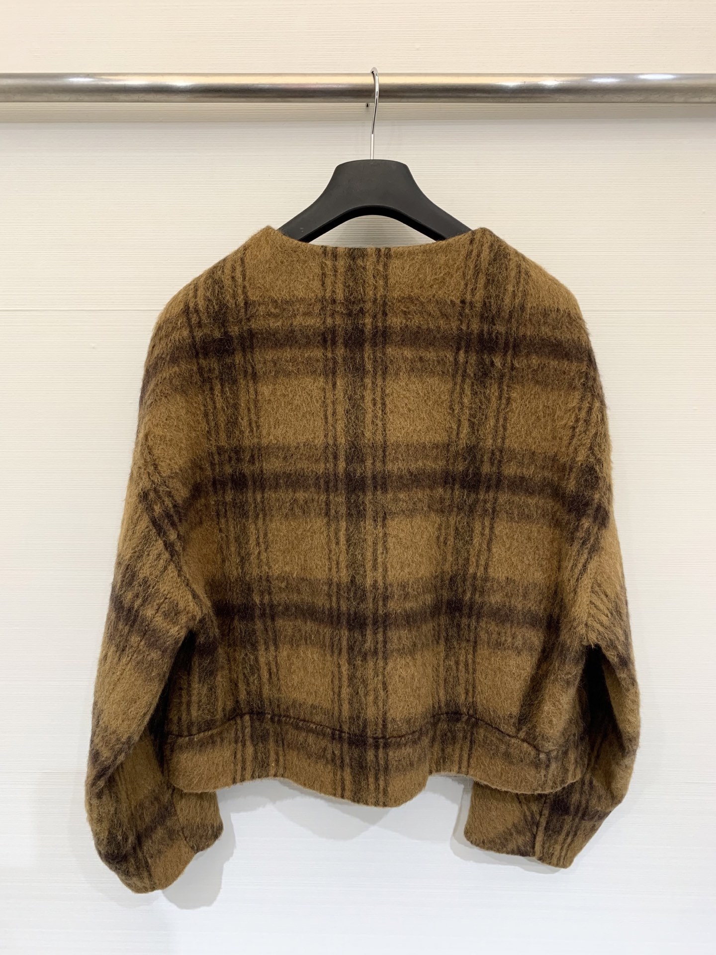 Acnestudios 2025亲肤新品 复古条格纹双面苏力羊毛外套 圆领短款设计 采用高订苏丽羊毛混纺