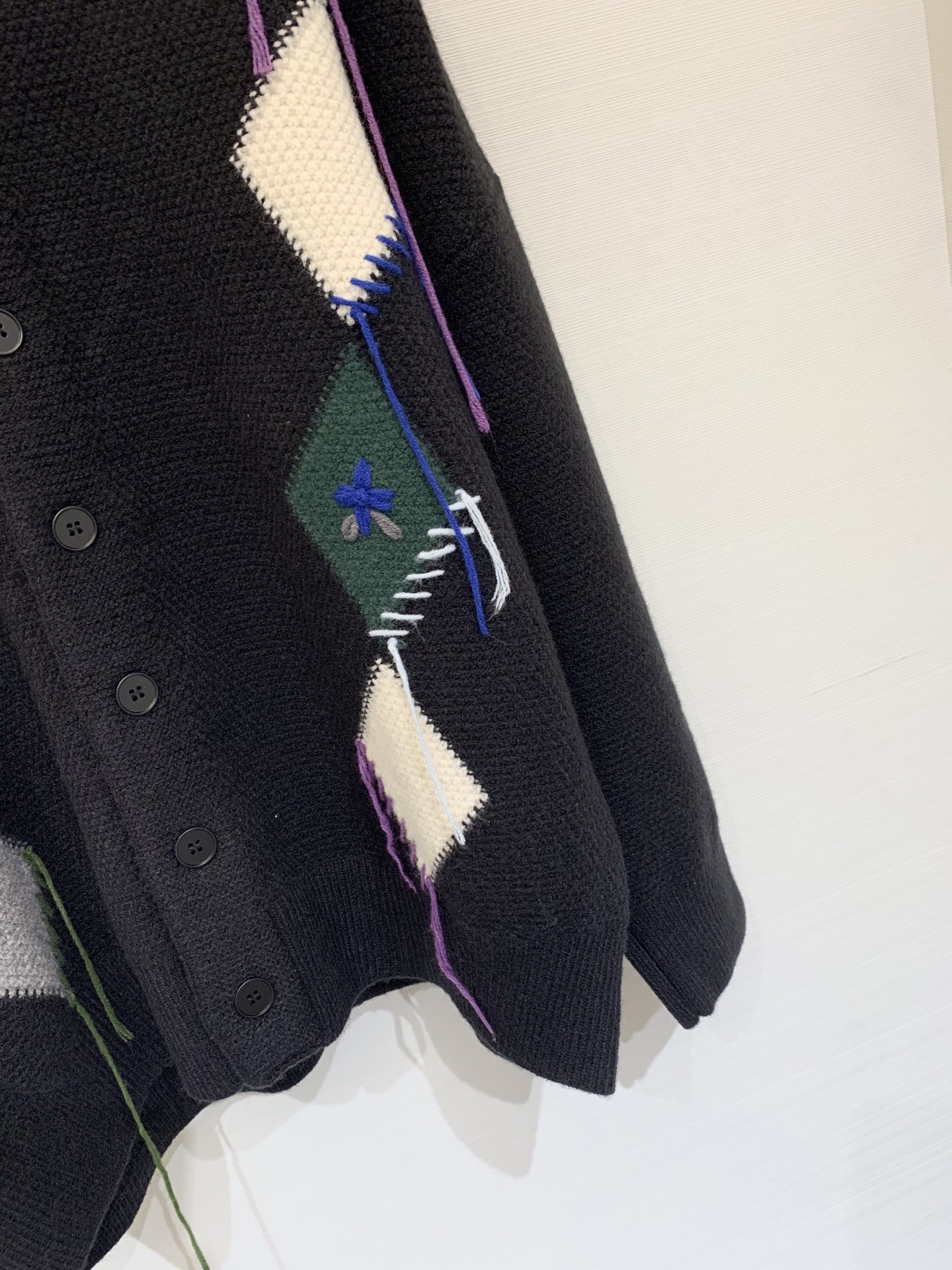 Marni 25秋冬新款 菱格流苏毛织开衫 彩色菱格➕明线缝制➕流苏设计 超有个性 两色均码