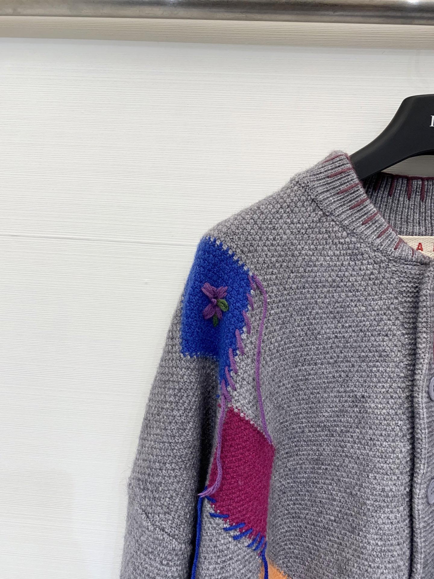 Marni 25秋冬新款 菱格流苏毛织开衫 彩色菱格➕明线缝制➕流苏设计 超有个性 两色均码