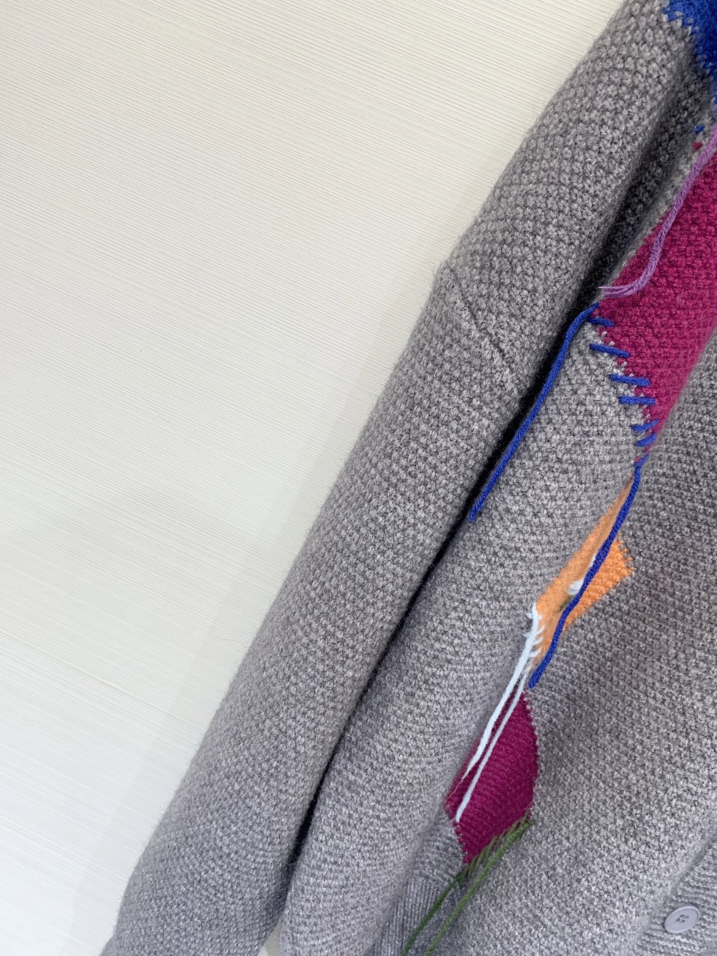 Marni 25秋冬新款 菱格流苏毛织开衫 彩色菱格➕明线缝制➕流苏设计 超有个性 两色均码