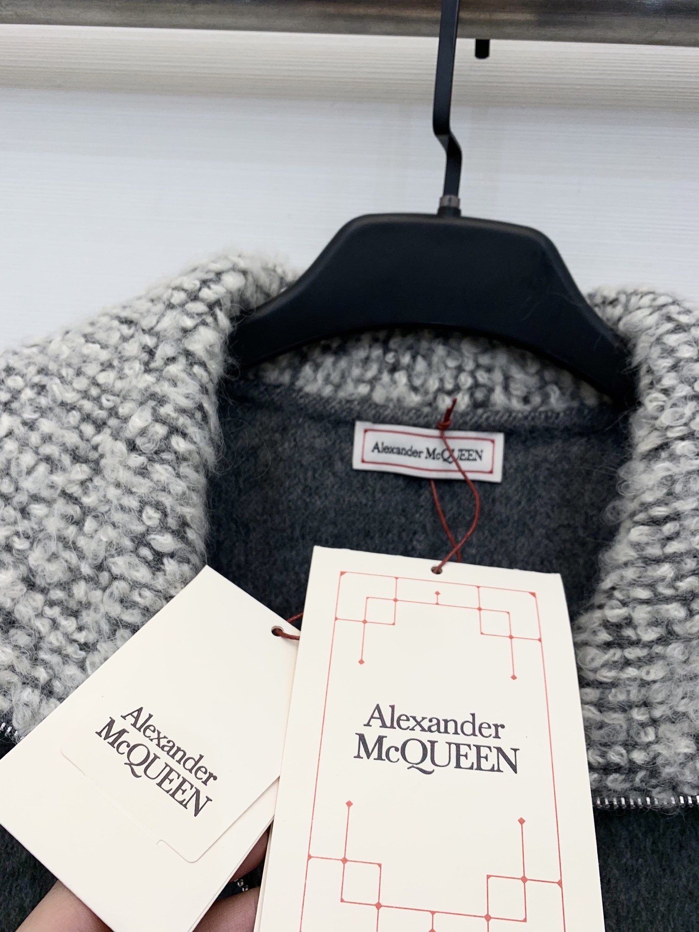Alexander McQueen 25秋冬新品 大翻毛领双面羊毛外套 整件轻盈保暖 撞色大翻毛领➕毛绒