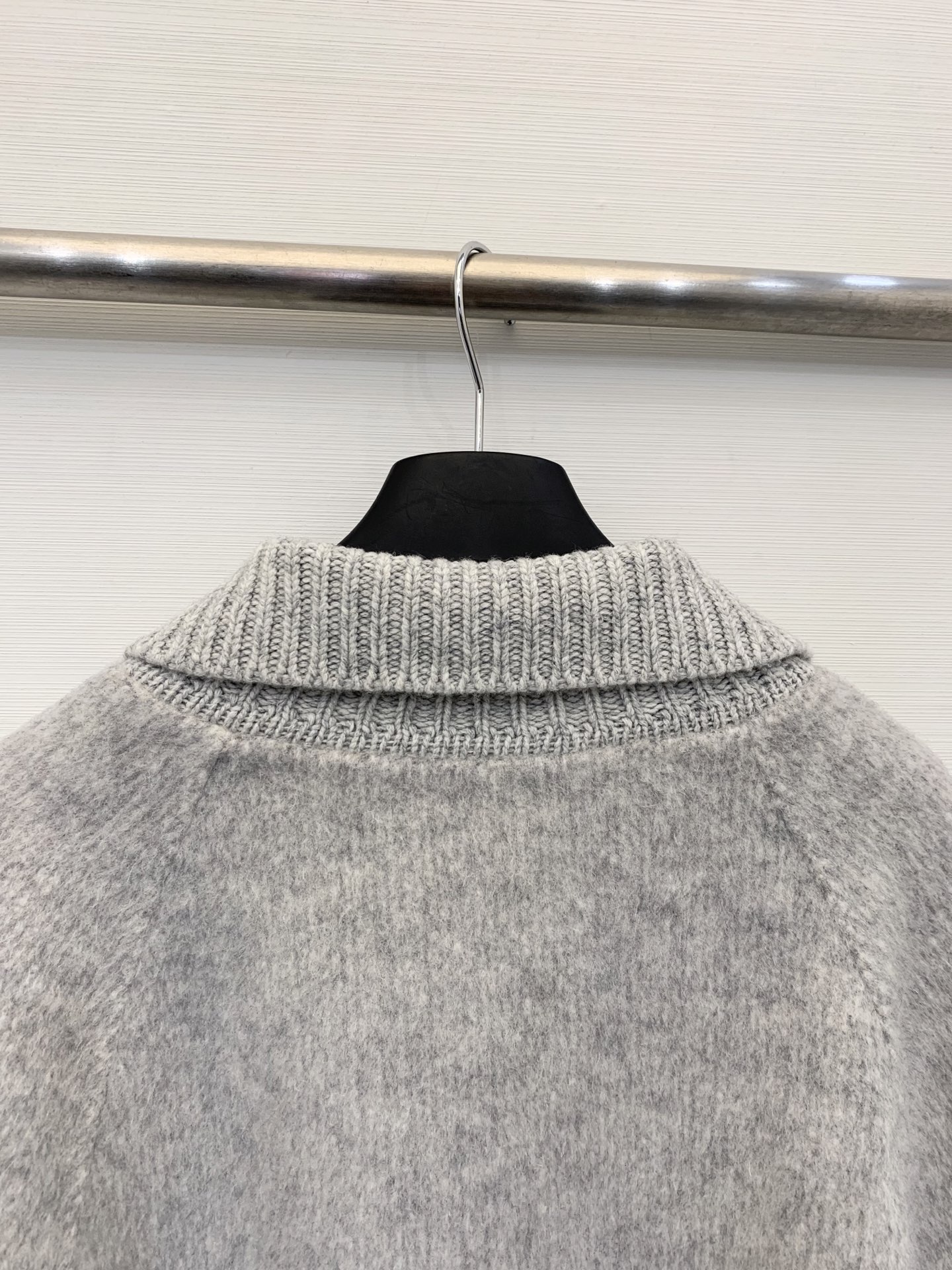 LP 秋冬新款 翻领针织拼羊毛呢外套 定制10%羊绒90%羊毛面料 针织采用扭花工艺 雪花纱全毛的面料 