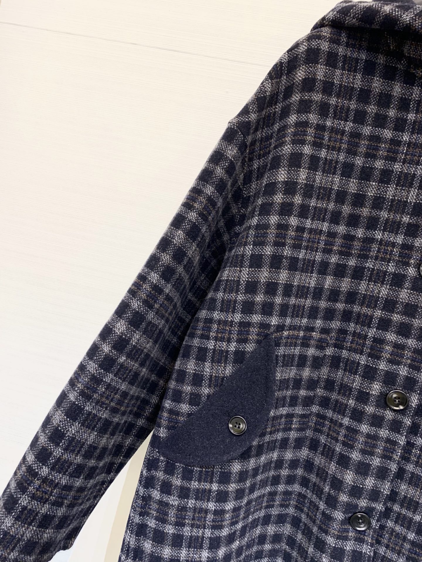 MM6 25秋冬新款 双面羊毛格子连帽大衣 冬日复古气息扑面而来 时髦减龄 帽子点缀数字🔢Logo 超正