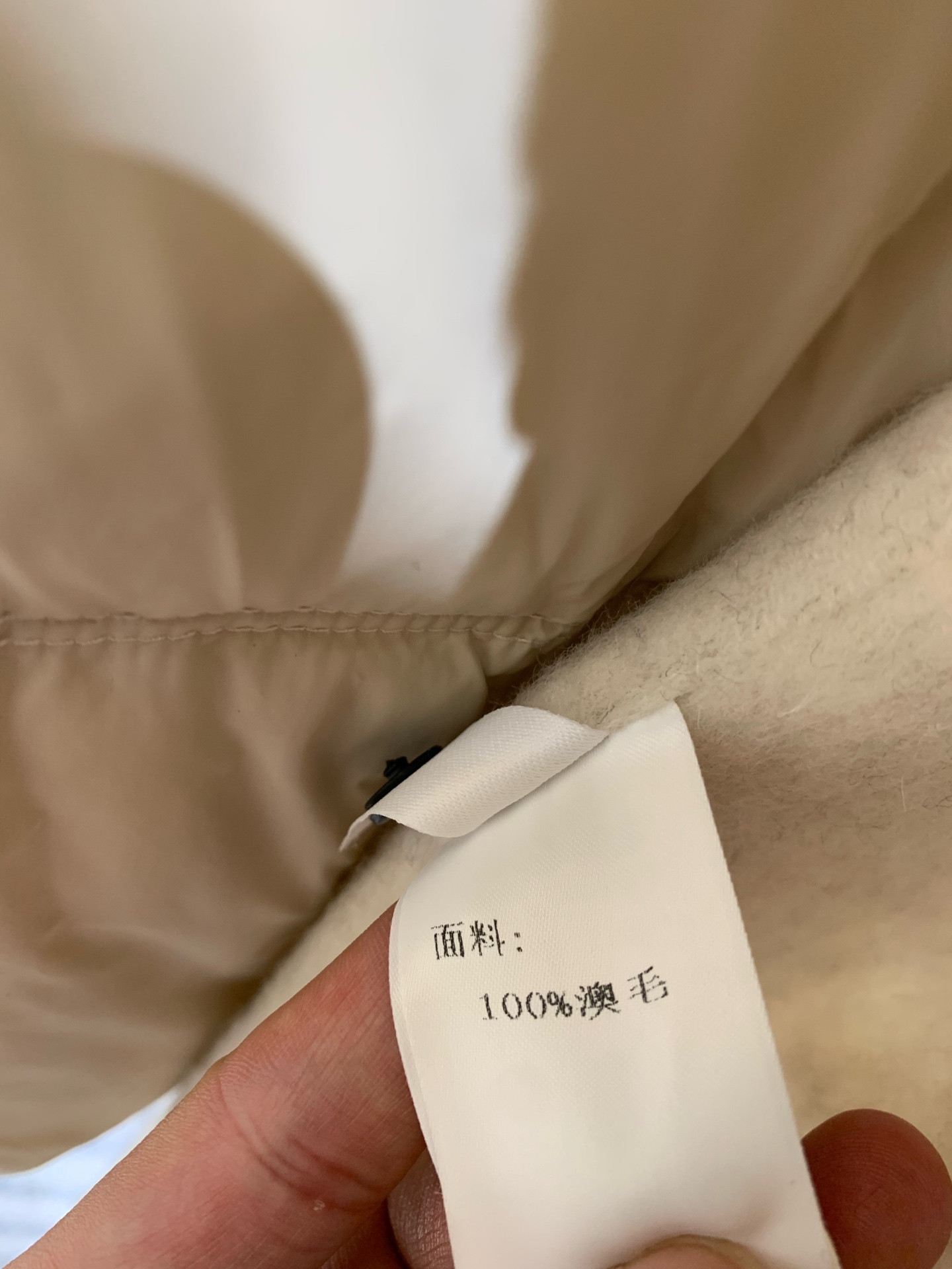 LP秋冬新品 连帽羽绒双面羊毛中长款大衣！两件套设计 连帽羽绒内胆 定制进口奥州超细羊毛材质 纯手工制作