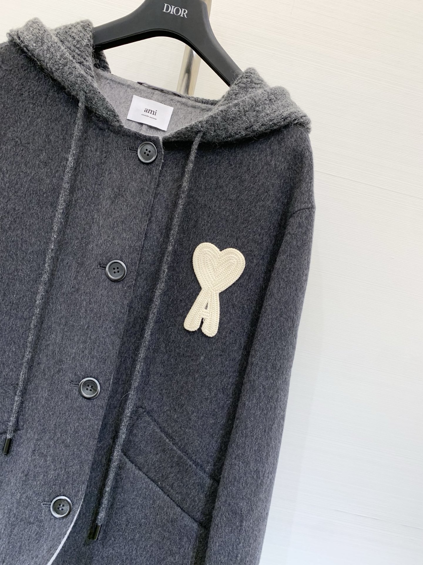 Ami 25秋冬🧱最新款 爱心🤍针织帽双面羊绒大衣 秋冬穿搭就该在简约里找高级感 yb定制10%羊绒90