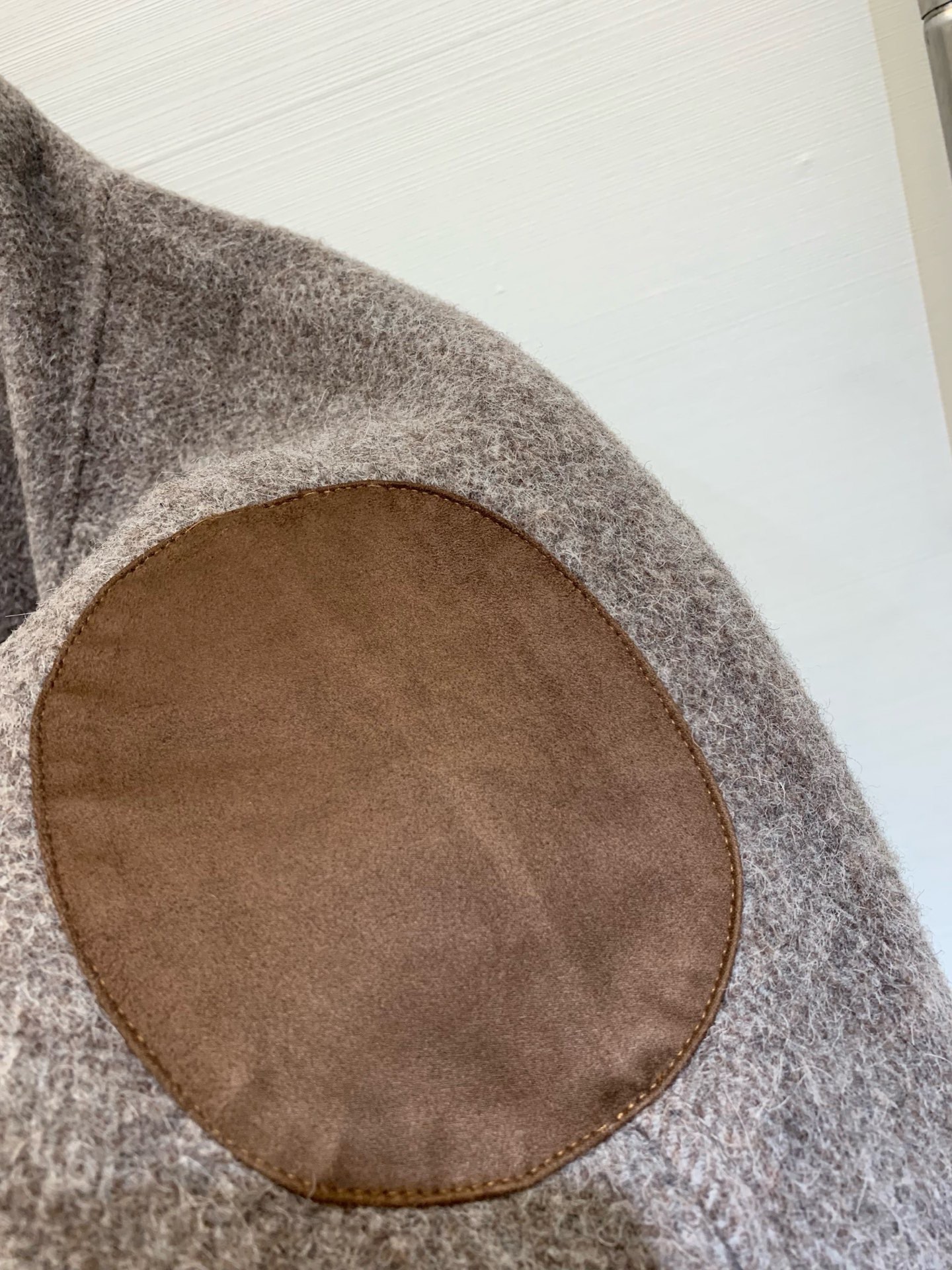 LP 老钱风穿搭 25秋冬新品 袖子撞色车布设计手工羊绒长款大衣外套 定制羊驼绒羊毛面料 质感细腻柔软 