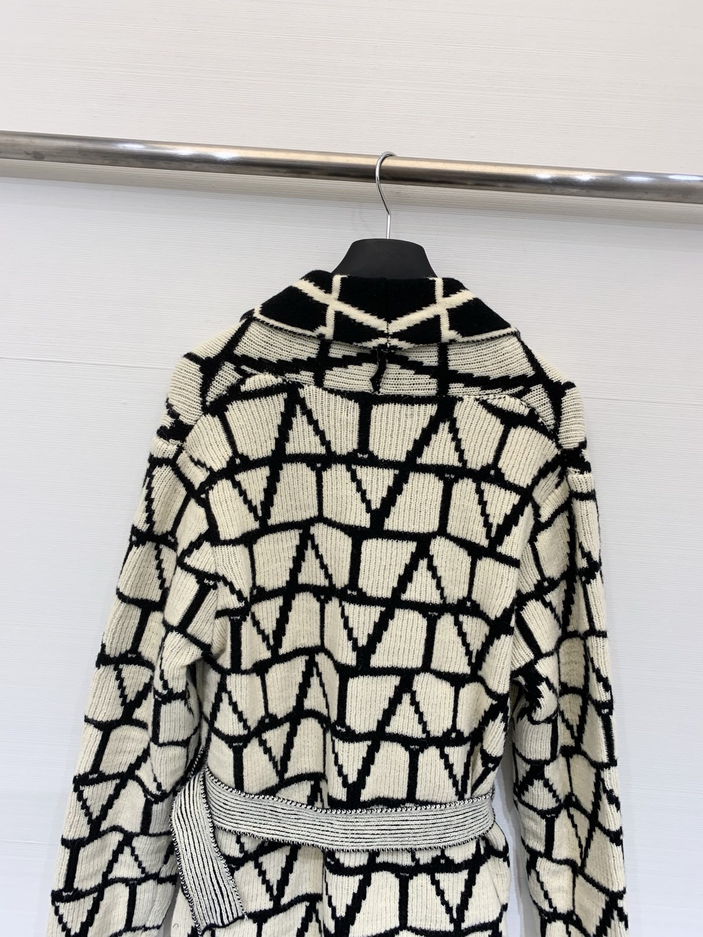 Valentino 25秋冬新款 老花针织长款开衫 经典几何老花图案+美拉德配色 复古高级感满满 宽松版