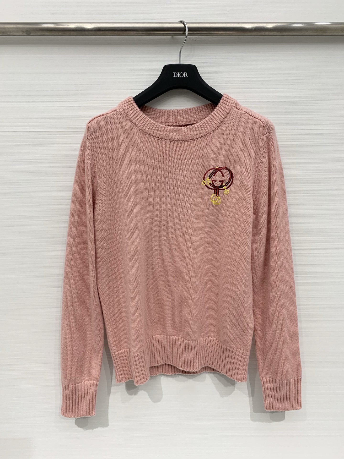 NO:658305,Gucci 25 new autumn and winter series models embroidered double G Logo round neck knitted long sleeves three logos wool two colors sml,,gucci, 19860909Gucci 25秋冬新款 系列款 刺绣双G Logo圆领针织长袖 三标齐 羊毛 两色sml,,gucci, ,Women's clothing