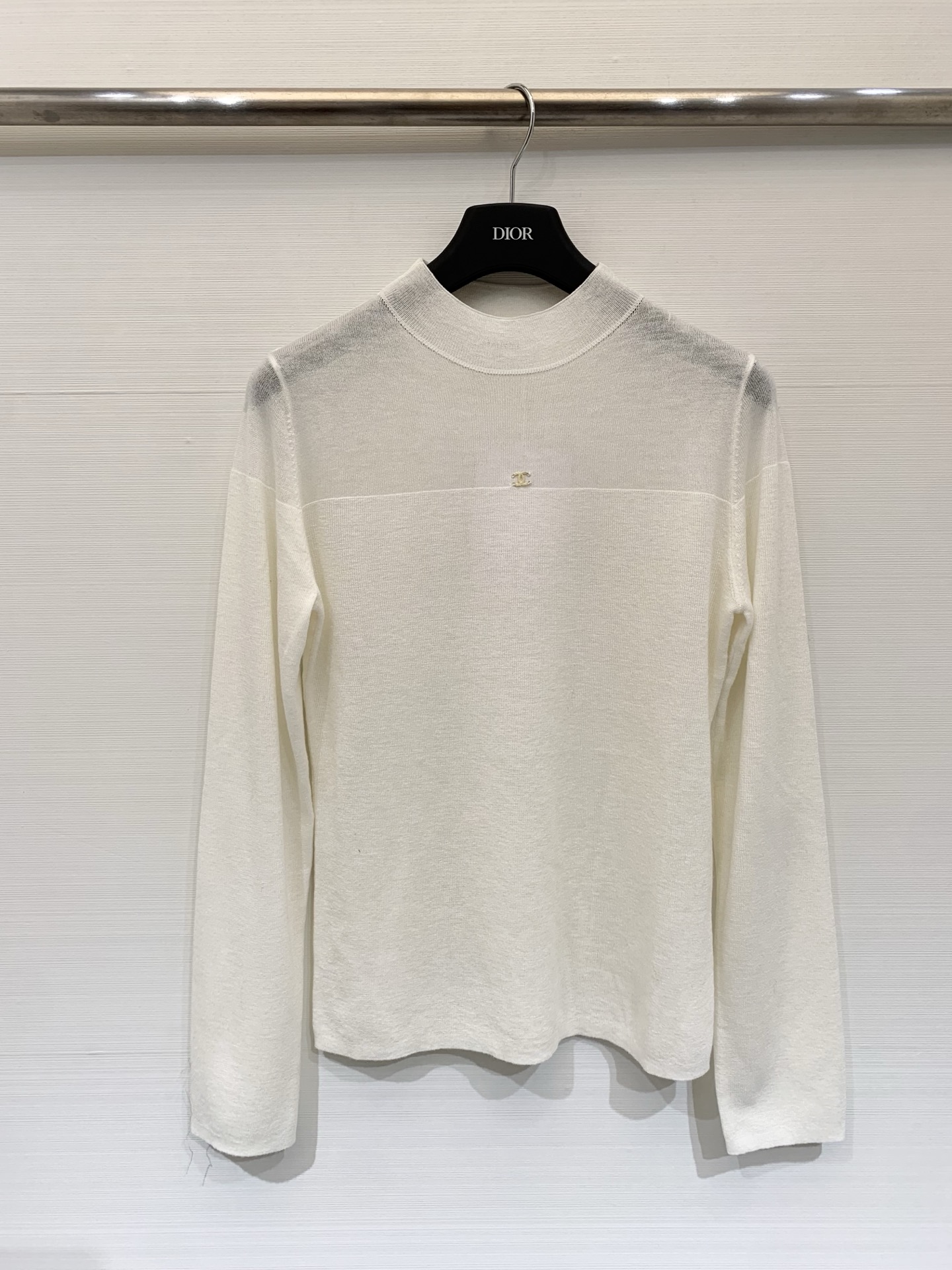 NO:666467,CHANEL 25 new autumn and winter new solid color high collar knitted long sleeve basic model three colors SML,,chanel, 19860909CHANEL 25秋冬新款新款 纯色高领针织长袖 基础款 三色SML,,chanel, ,Women's clothing