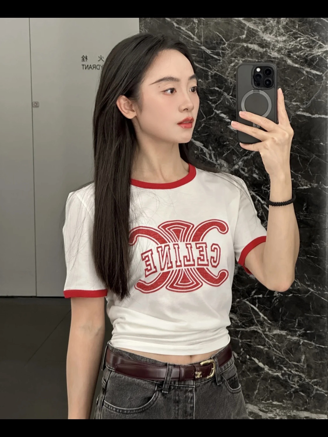 NO:694277,,,19860909,,,Women's clothing