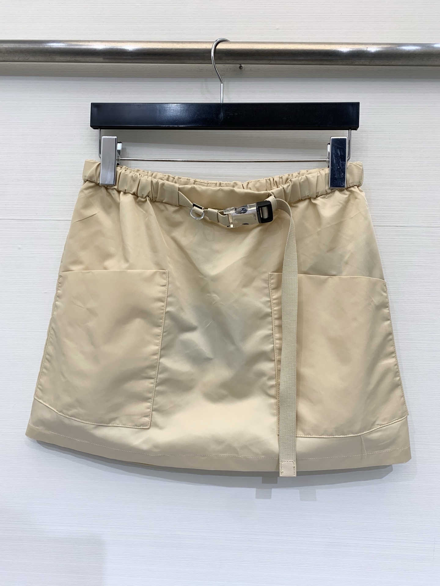 NO:798296,Prada* 26 spring and summer new style, double pocket A-line nylon skirt with belt, universal summer matching item, two-color SML, prada, skirts,19860909Prada* 26春夏新款 双口袋A字尼龙半裙 配腰带 夏季万能搭配单品 两色SML,,prada,skirts,,Women's clothing