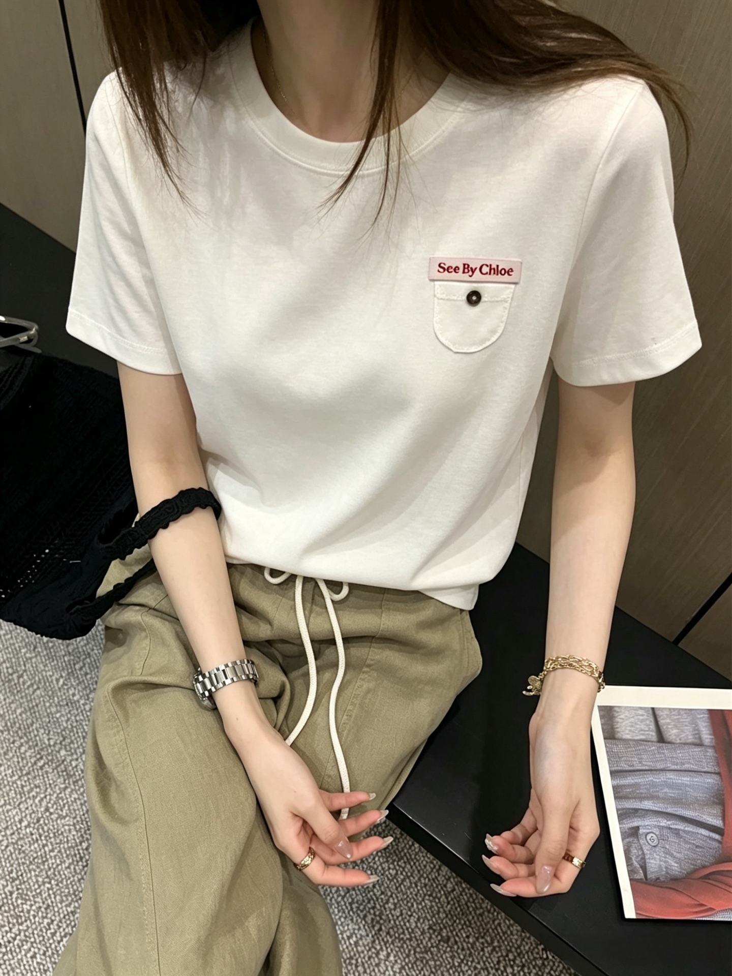 NO:801882,,,19860909,,,Women's clothing