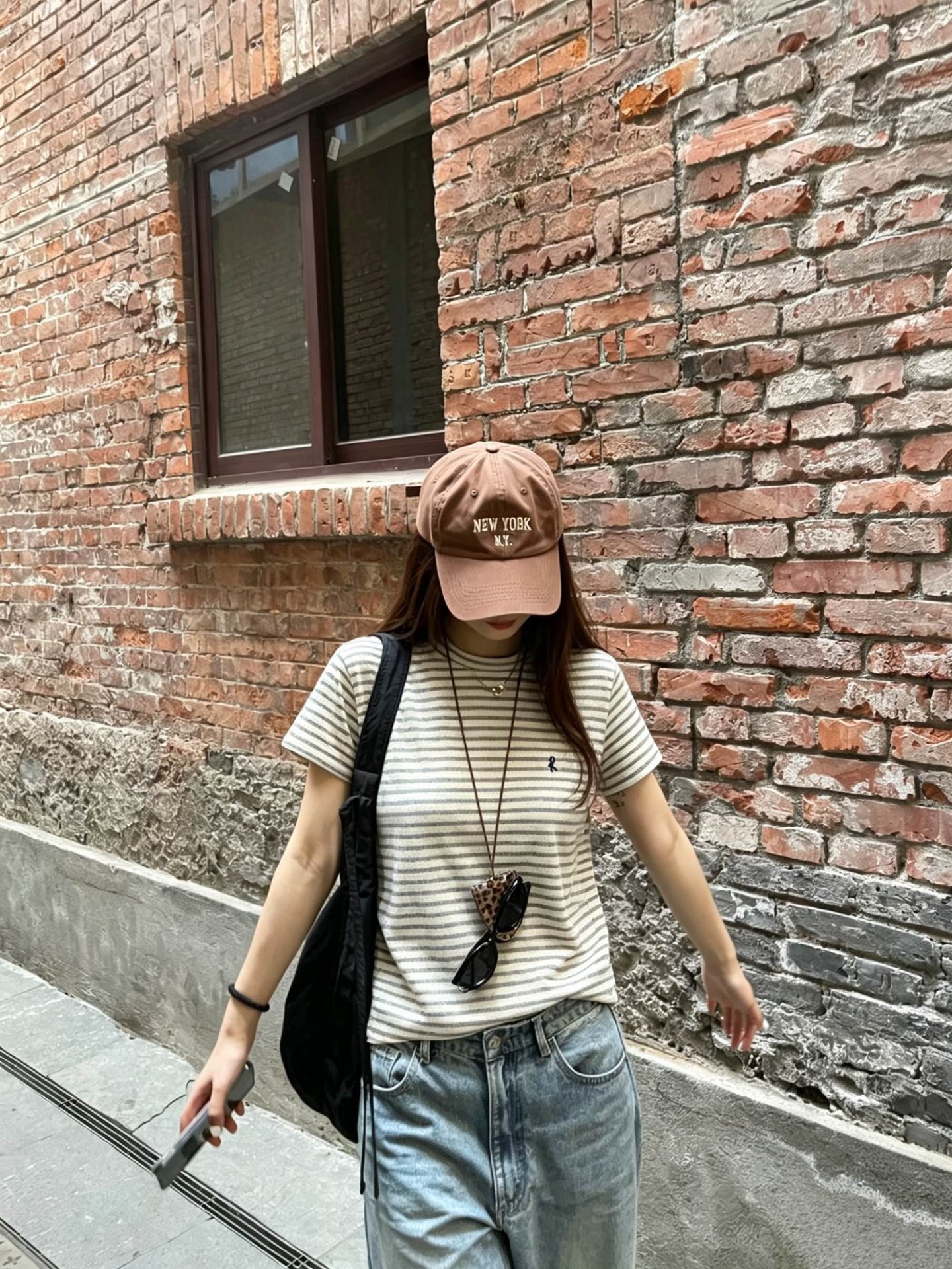NO:802582,,,19860909,,,Women's clothing
