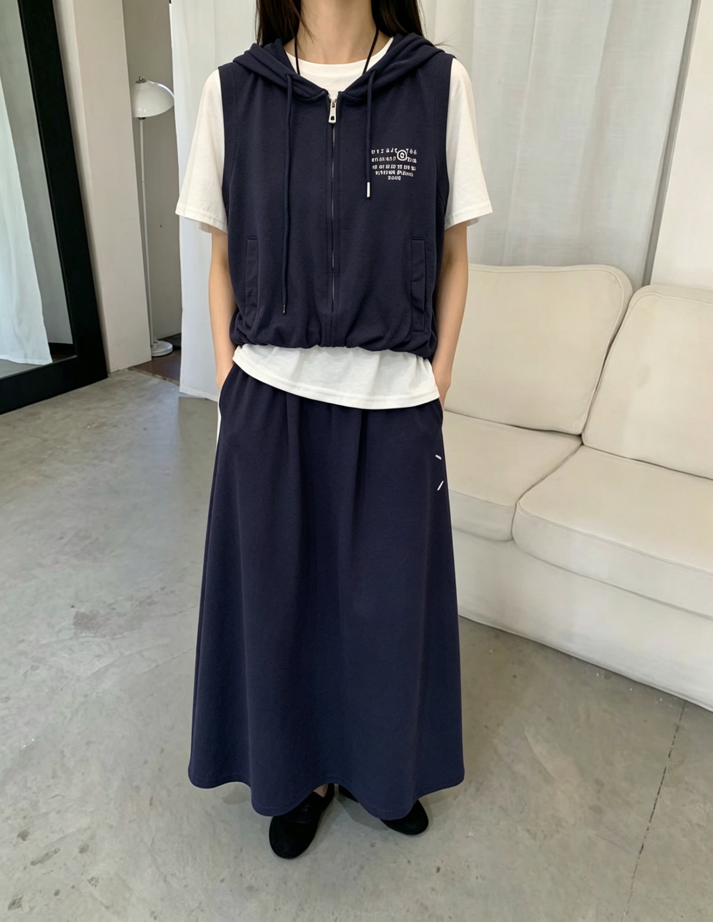 NO:807936,,,19860909,,,Women's clothing