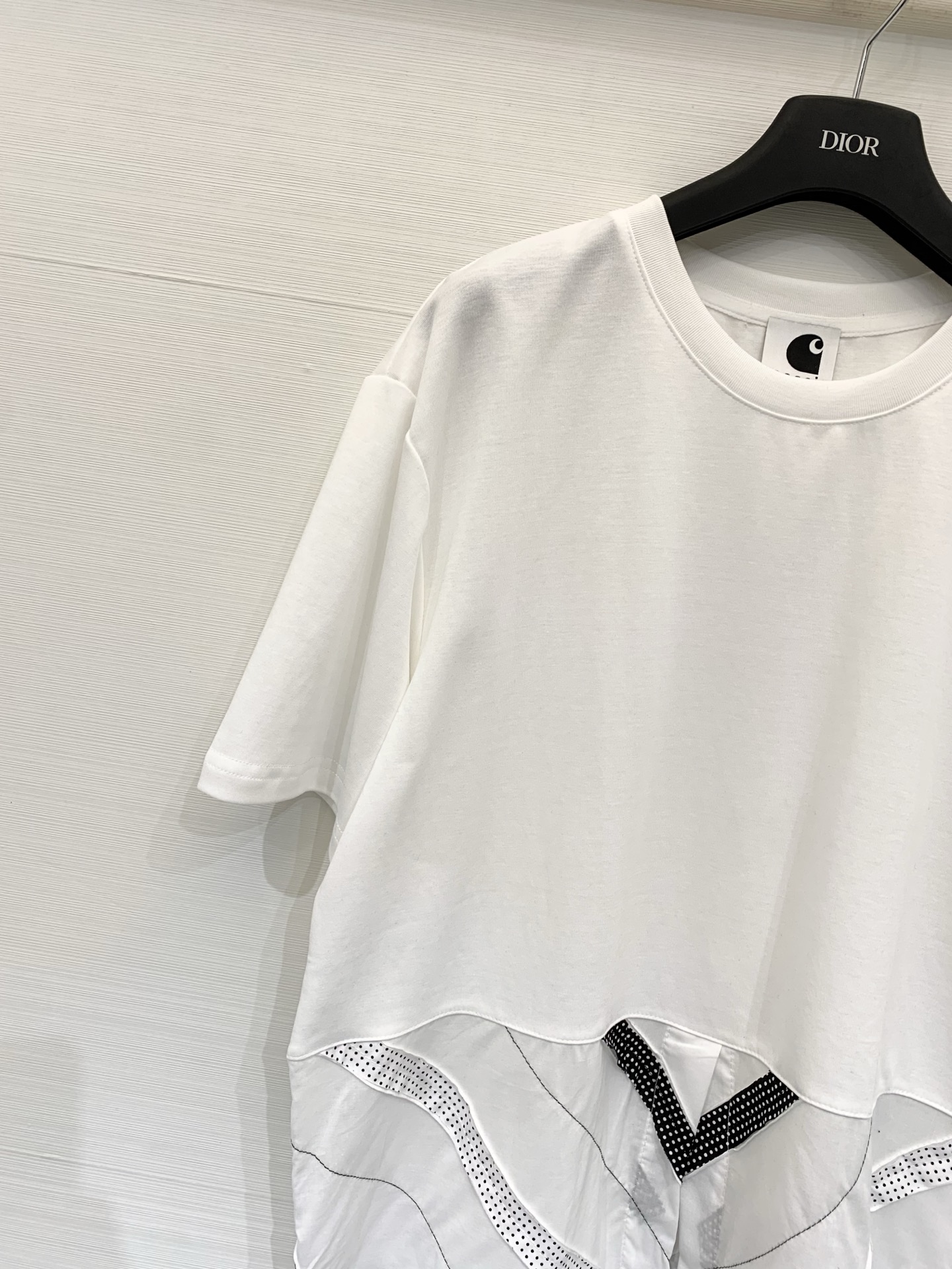 Sacai 26春夏新款 波点拼接假两件短袖T恤，oversized廓形，假两件设计，层次感十足，日系解