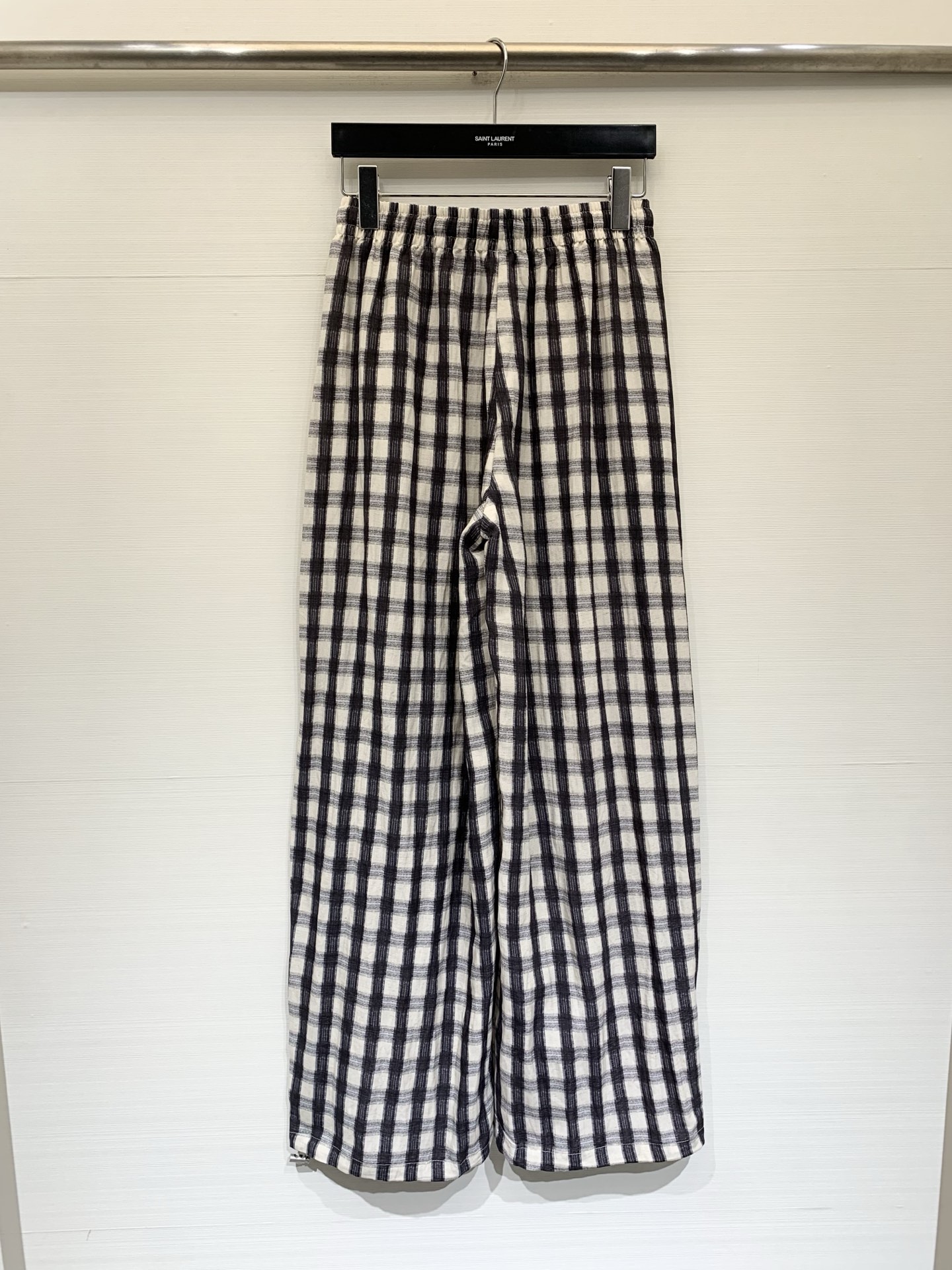 MM6 Maison Margiela 26夏季新款 黑白格纹阔腿裤，黑白格纹肌理面料，松紧腰+抽绳设计