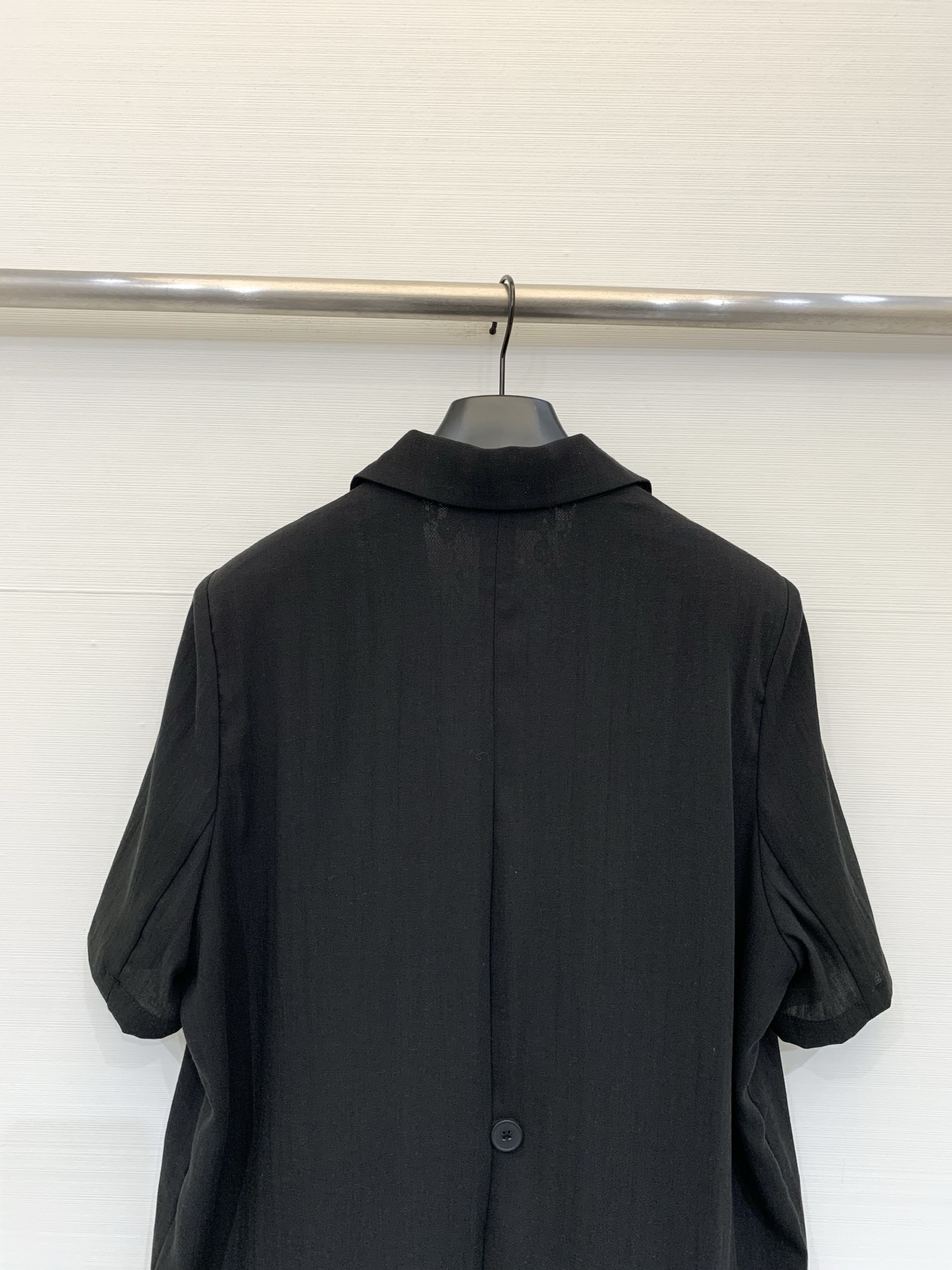 Chloé 26夏季新款 蕾丝拼接短袖西服外套，左胸Logo织唛标+领标，外层垂坠抗皱西装料，单排扣+双