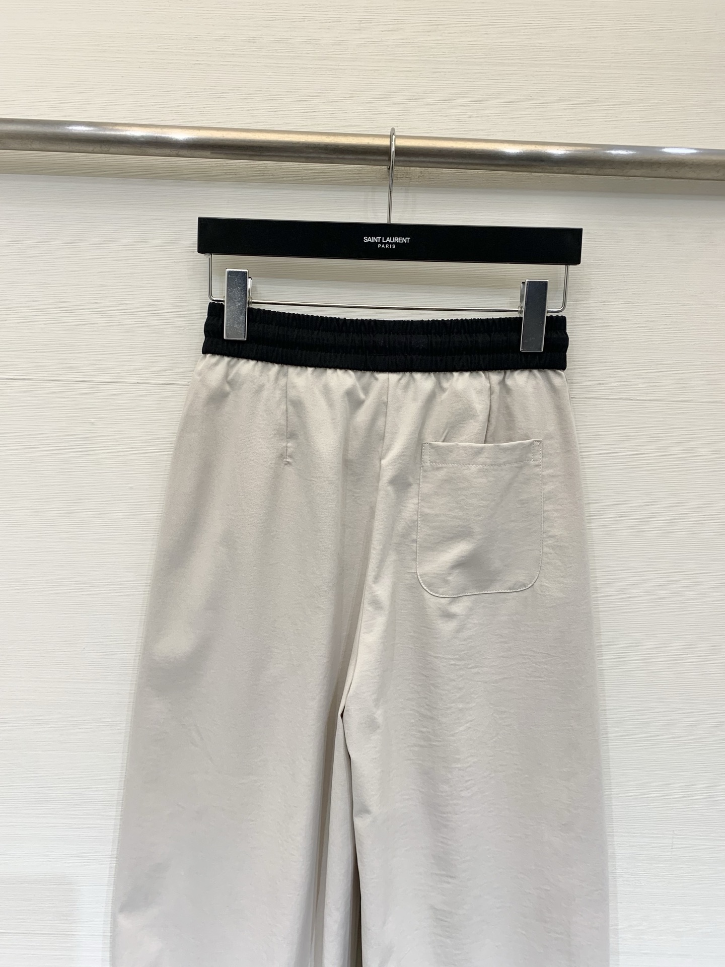 Courreges 26夏季新款 拼接撞色腰弯刀神裤，把松弛感焊在身上，这条自带慵懒buff的弯刀裤真的