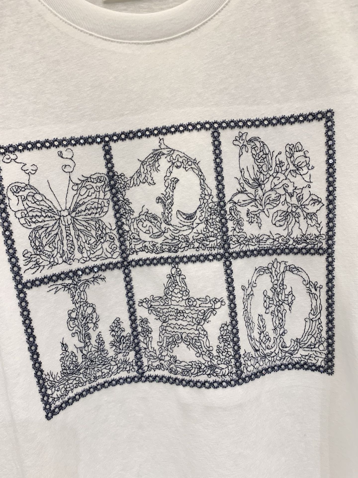 IsabelMarant 26夏季新款 刺绣自然界短袖T恤，高定重工刺绣，6宫格复古纹样超有辨识度，定染