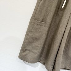 「Sacai 26夏季新款 工装五分短裤」自留百搭神裤,撞色拼接松紧腰,抽绳自带松弛感,双侧大贴袋工装版 「Sacai 26夏季新款 工装五分短裤」自留百搭神裤,撞色拼接松紧腰,抽绳自带松弛感,双侧大贴袋工装版