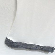 「Courreges 26夏季新款 纽带撞色背心」短款修身剪裁,利落收腰版型,双层撞色假两件,白色主体+ 「Courreges 26夏季新款 纽带撞色背心」短款修身剪裁,利落收腰版型,双层撞色假两件,白色主体+